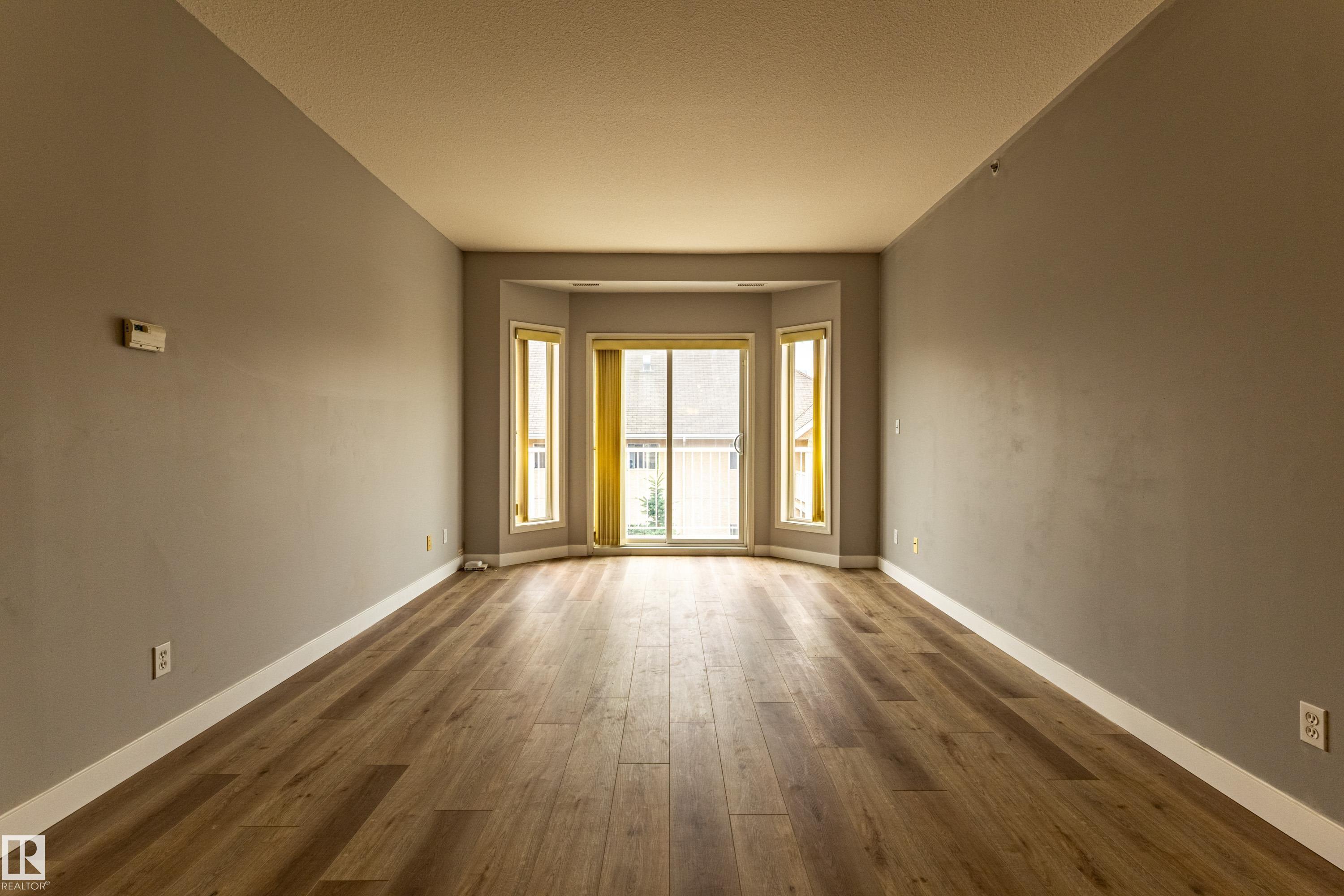 Photo 12 at 412 - 4304 139 Avenue NW, Clareview Town Centre, Edmonton