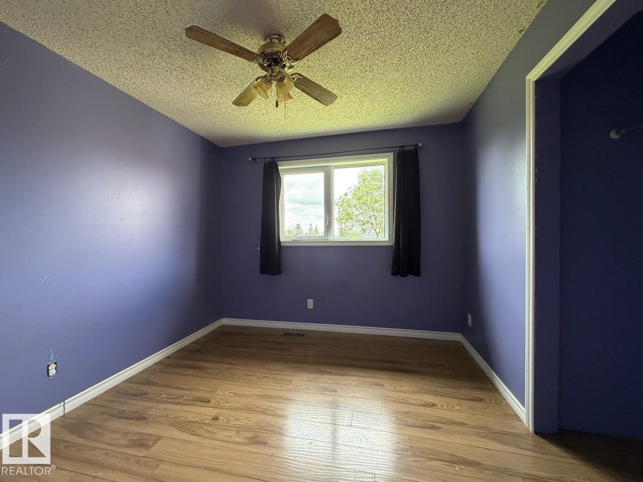 Photo 12 at 45 Richfield Road, Clearview Acres, Rural Sturgeon County