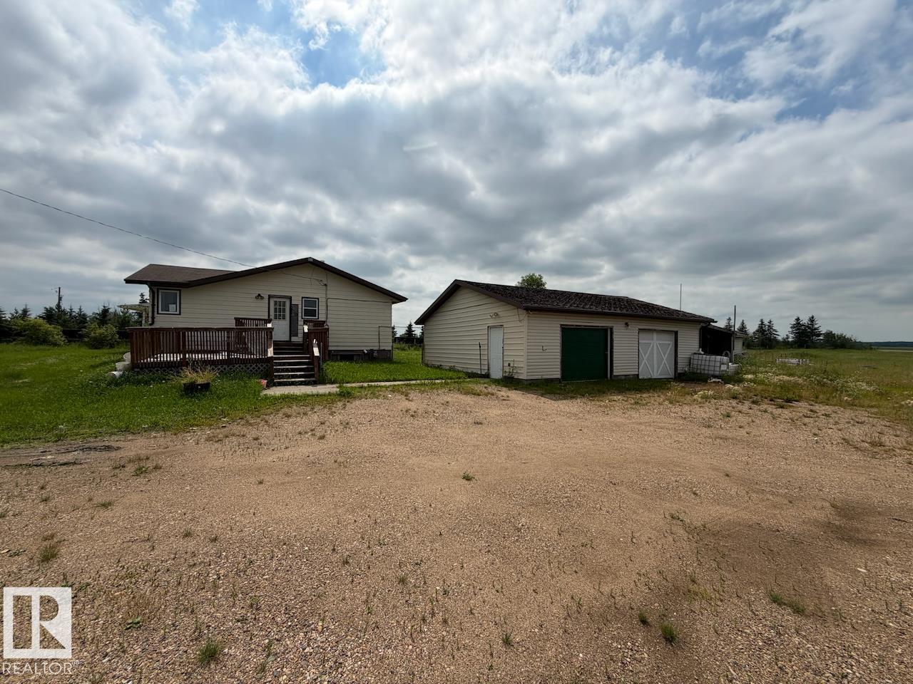 Photo 21 at 45 Richfield Road, Clearview Acres, Rural Sturgeon County