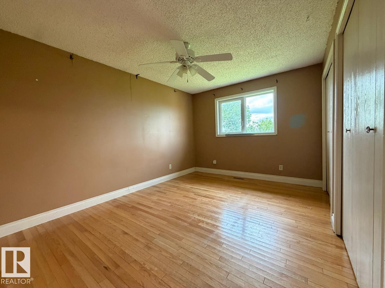 Photo 10 at 45 Richfield Road, Clearview Acres, Rural Sturgeon County