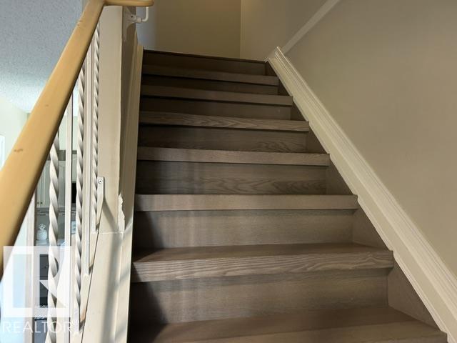 Photo 12 at 32 Belmead Gd NW, Belmead, Edmonton