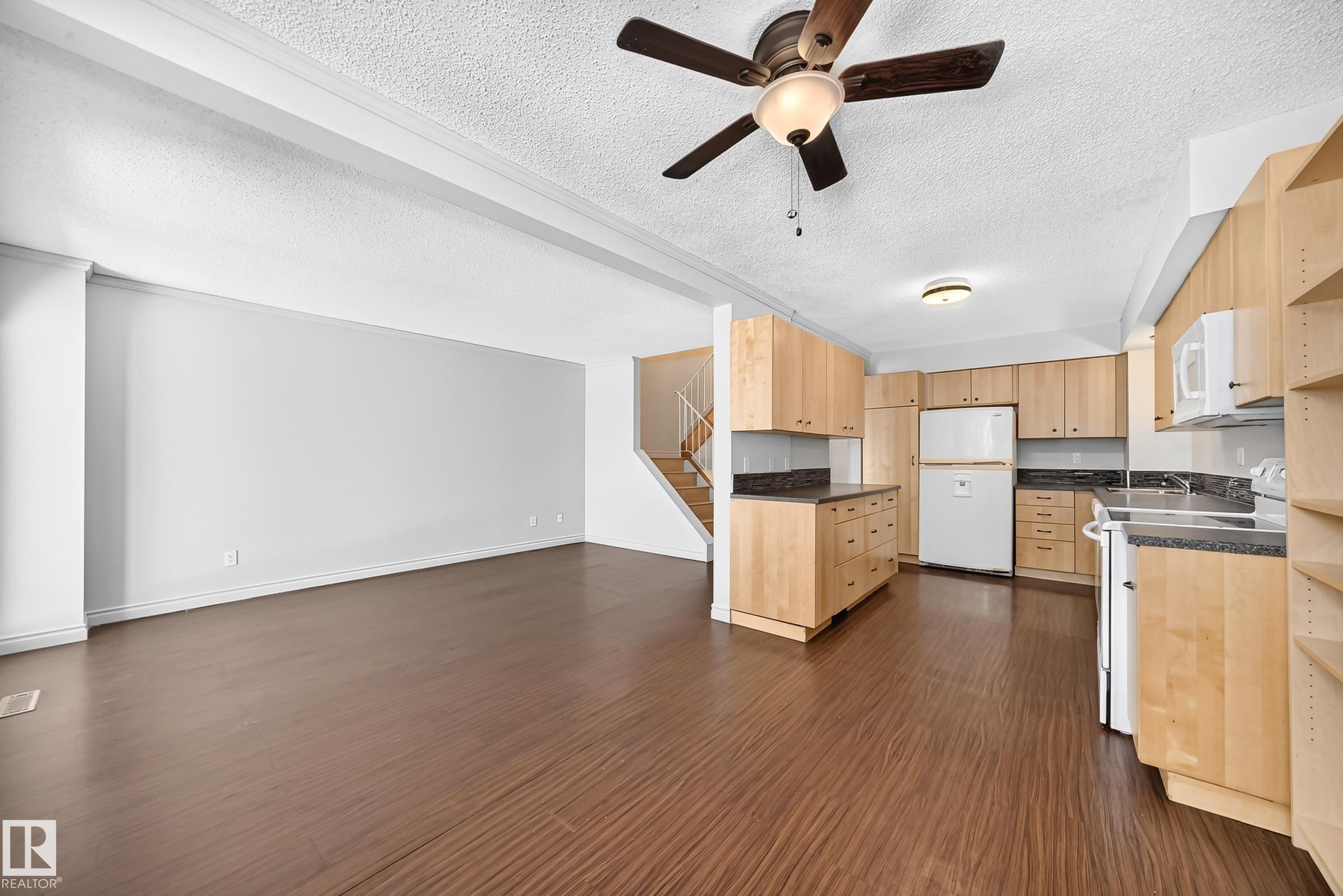 Photo 11 at 13469 40 Street NW, Belmont, Edmonton