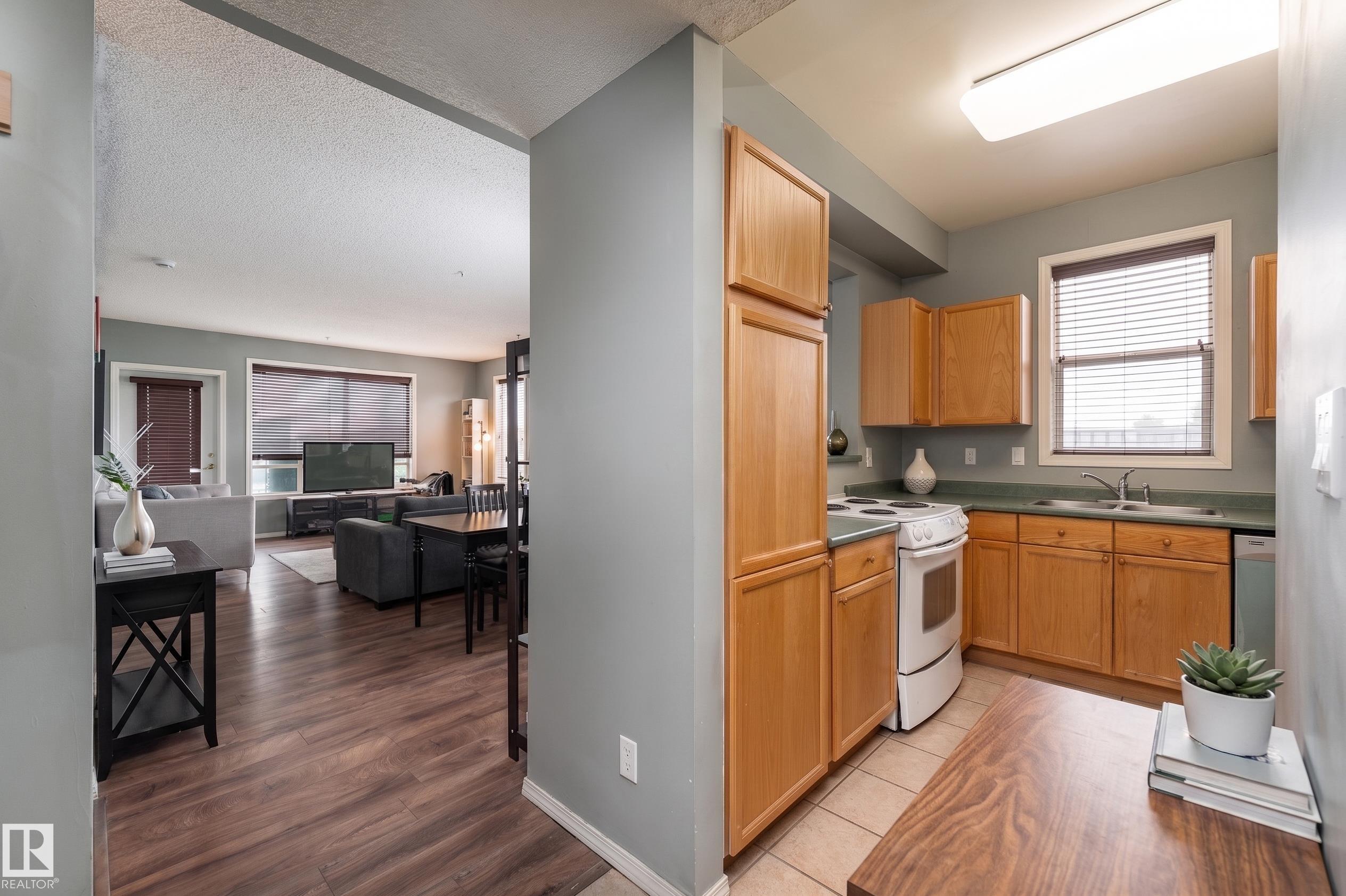 Photo 13 at 301 - 8108 109 Street NW, Garneau, Edmonton