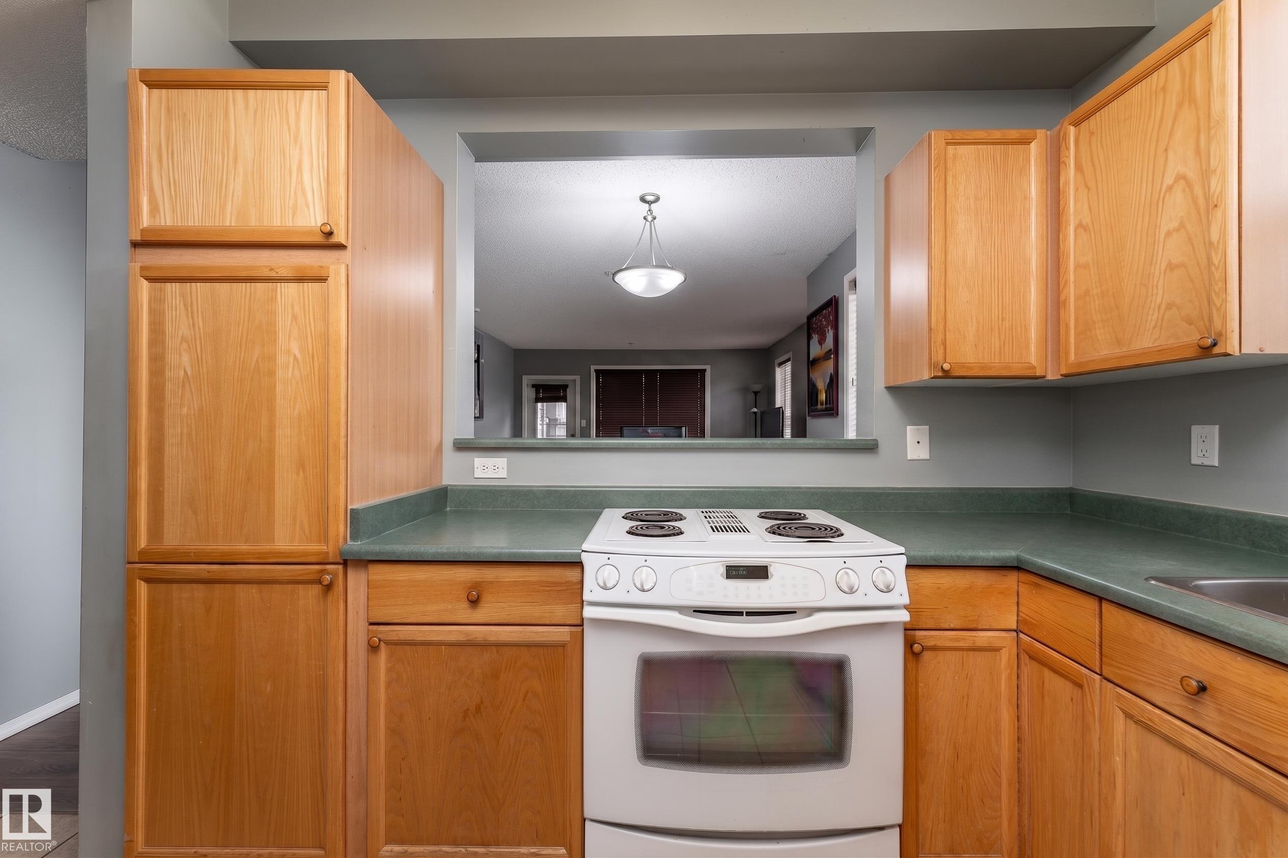 Photo 17 at 301 - 8108 109 Street NW, Garneau, Edmonton
