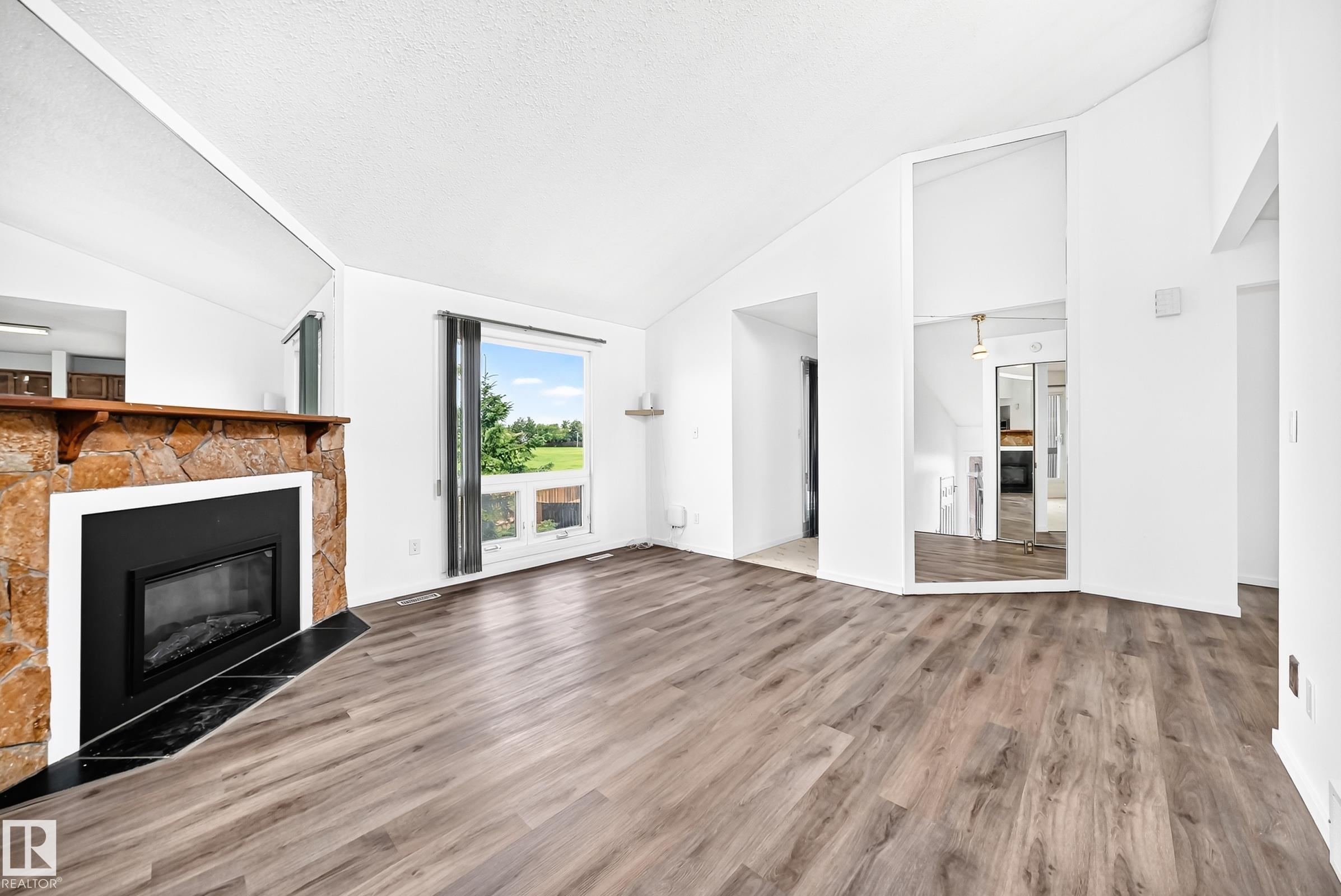 Photo 17 at 14141 26 Street NW, Bannerman, Edmonton
