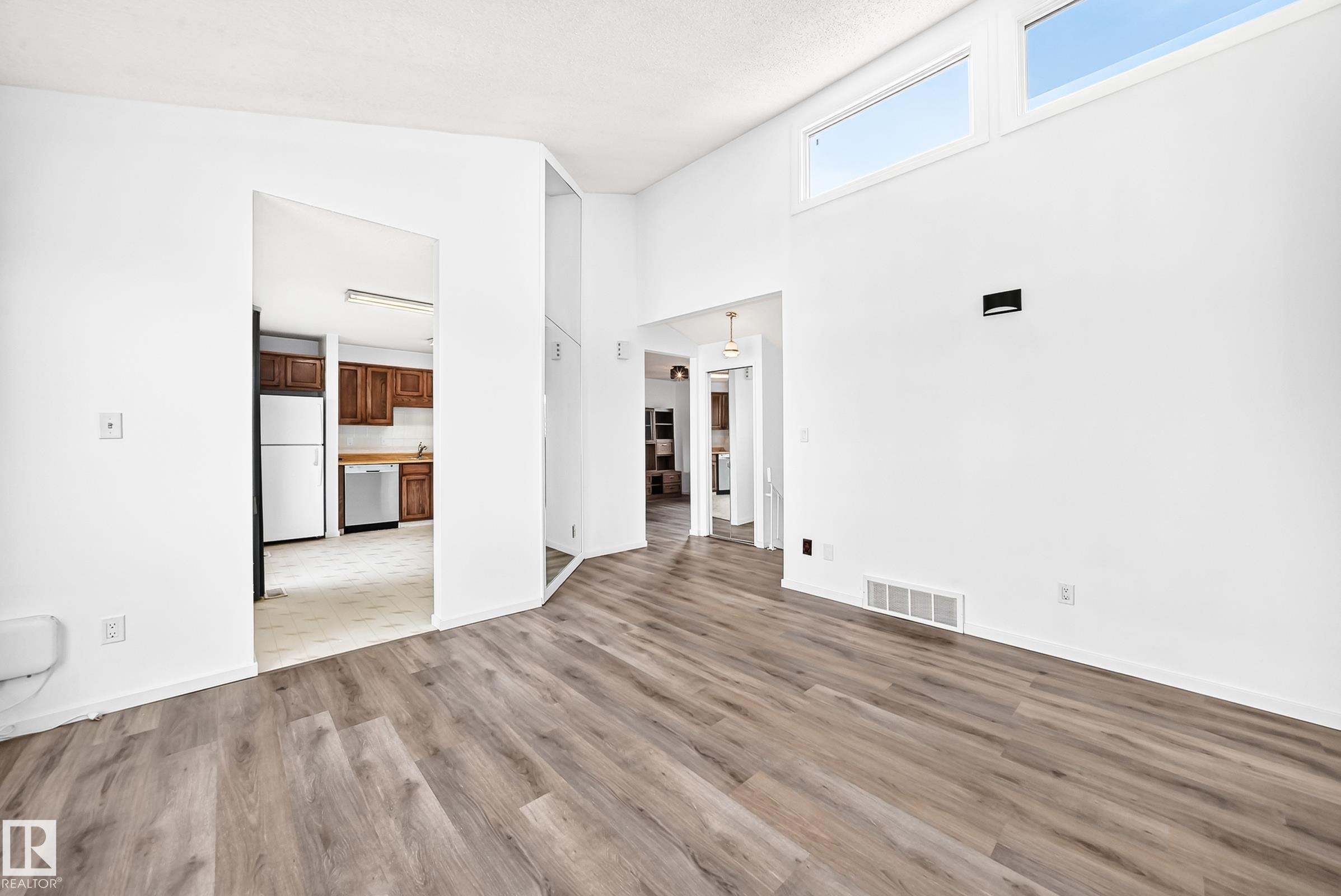 Photo 18 at 14141 26 Street NW, Bannerman, Edmonton