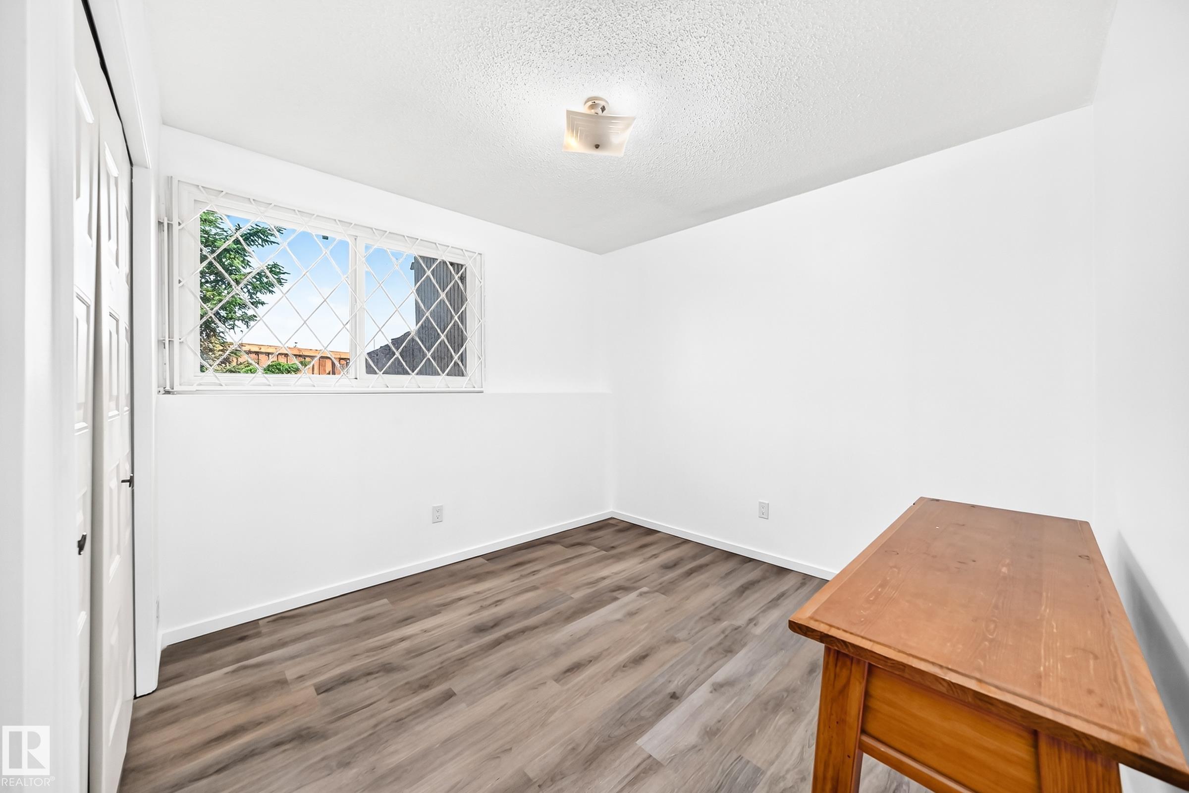 Photo 34 at 14141 26 Street NW, Bannerman, Edmonton