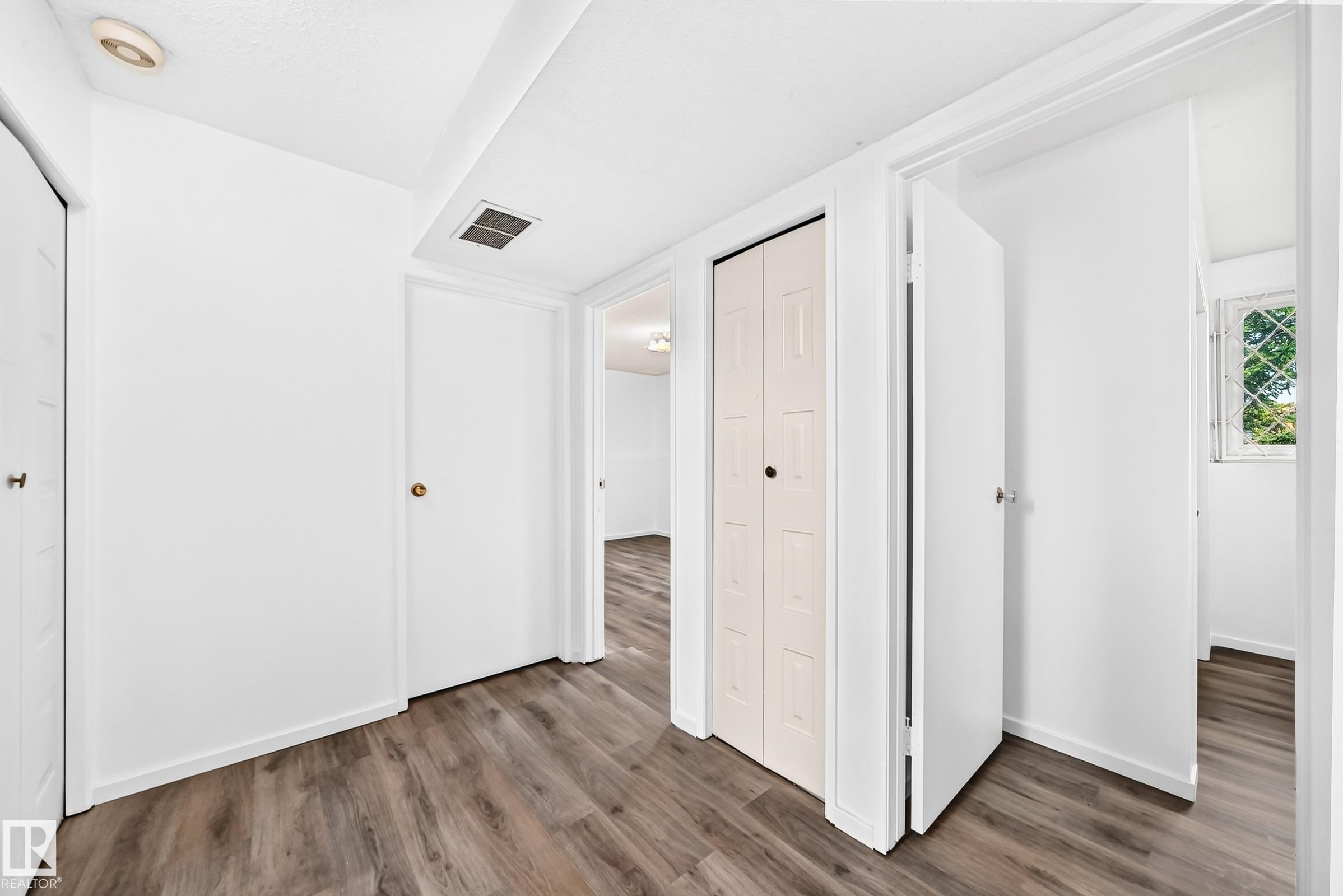 Photo 39 at 14141 26 Street NW, Bannerman, Edmonton