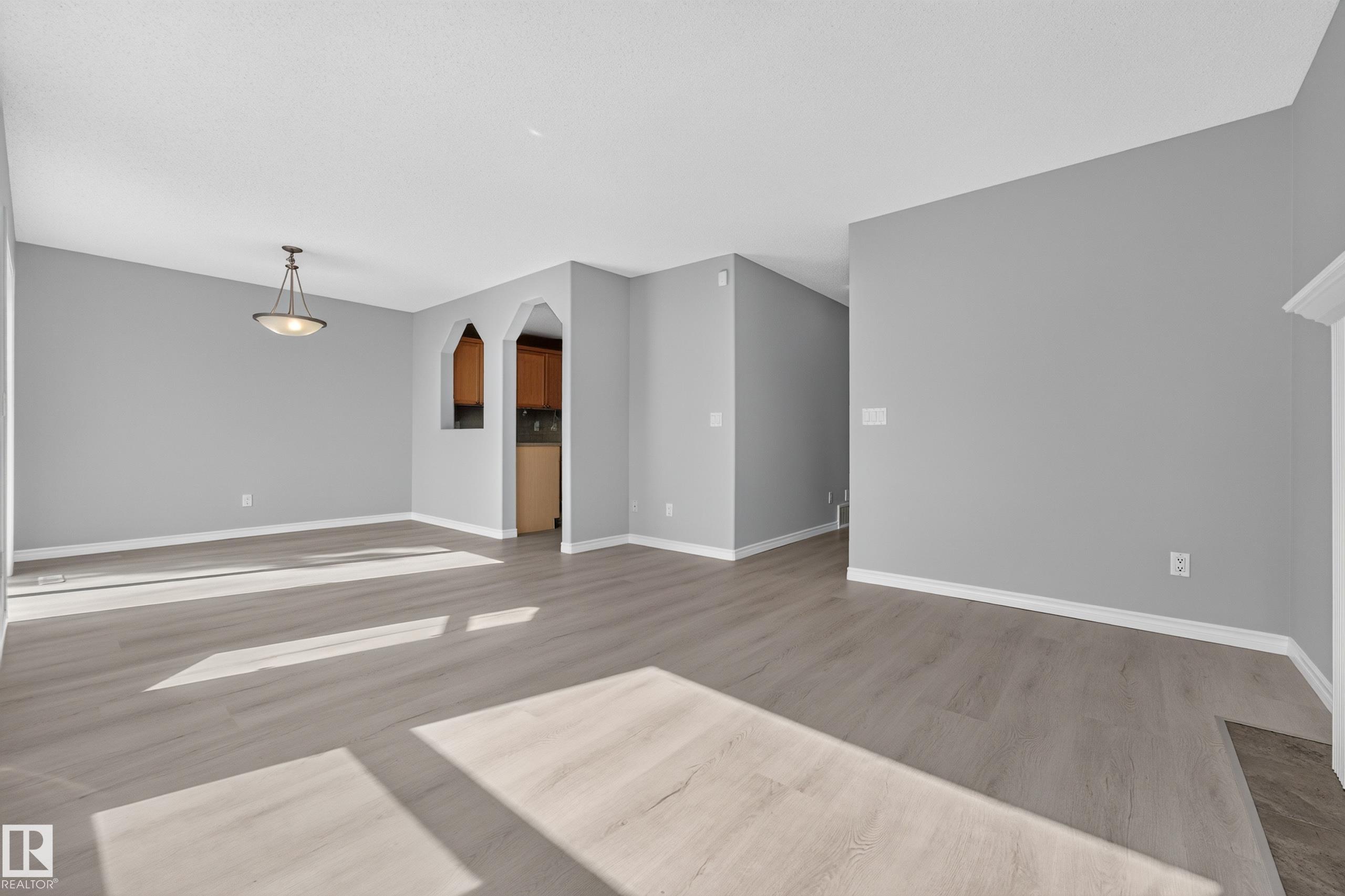 Photo 8 at 1103 117 Street SW, Rutherford, Edmonton