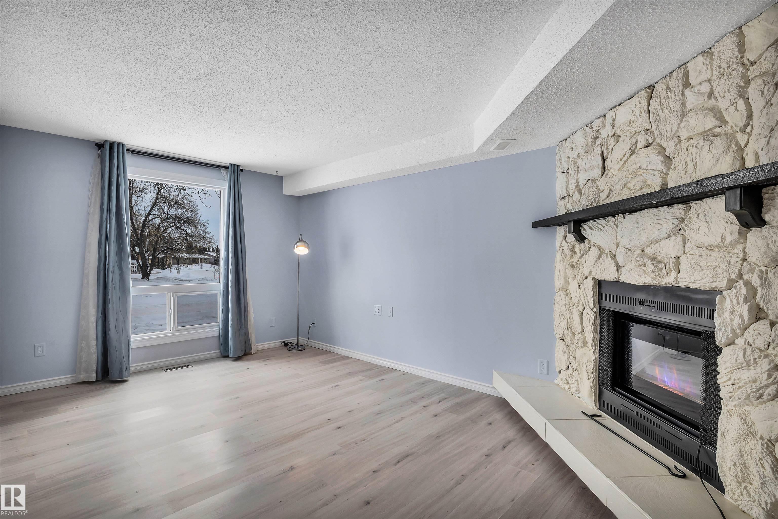 Photo 8 at 14204 31 Street NW, Hairsine, Edmonton