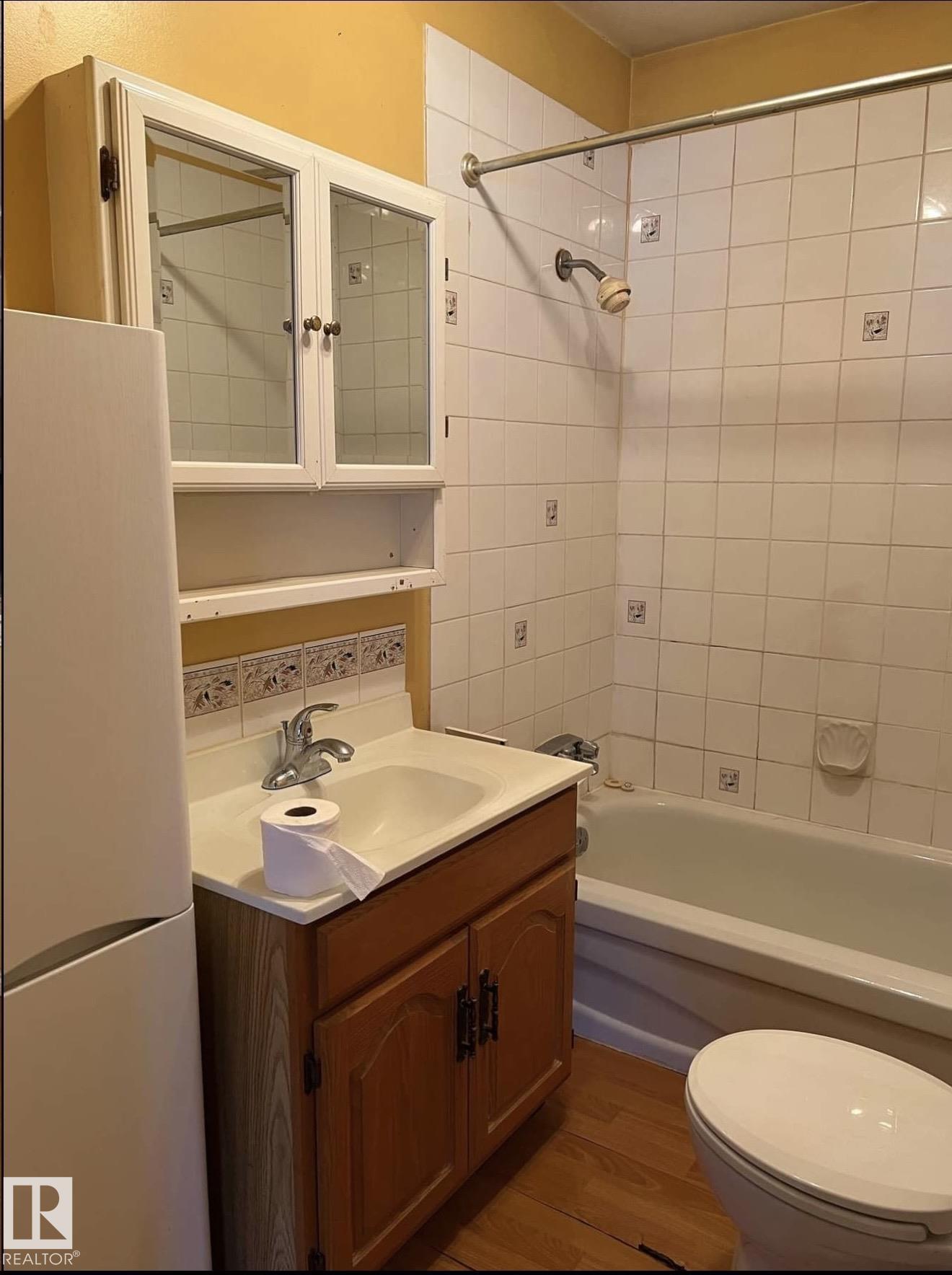 Photo 8 at 9209 150 Street NW, Sherwood, Edmonton