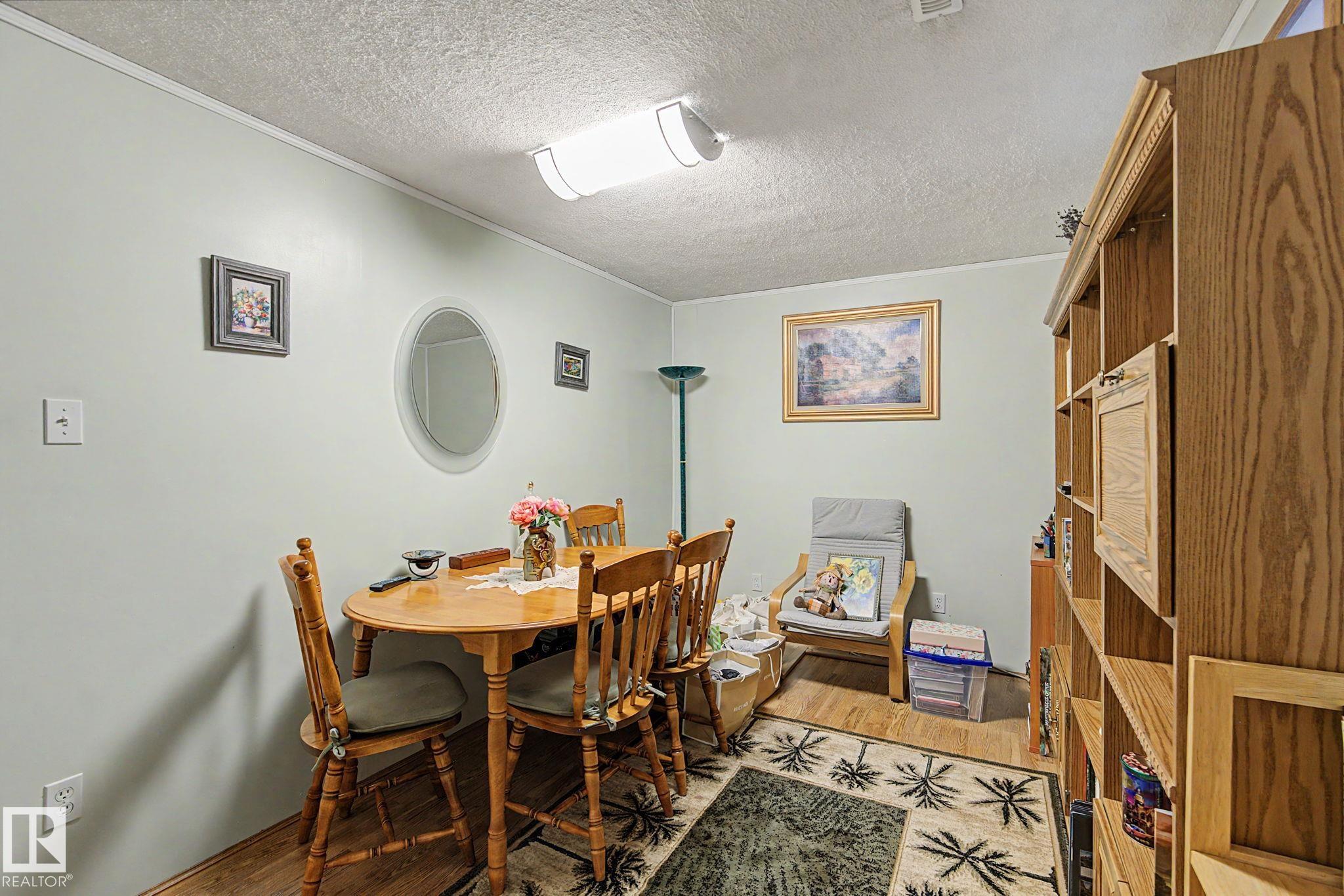 Photo 38 at 11638 123 Street NW, Inglewood, Edmonton
