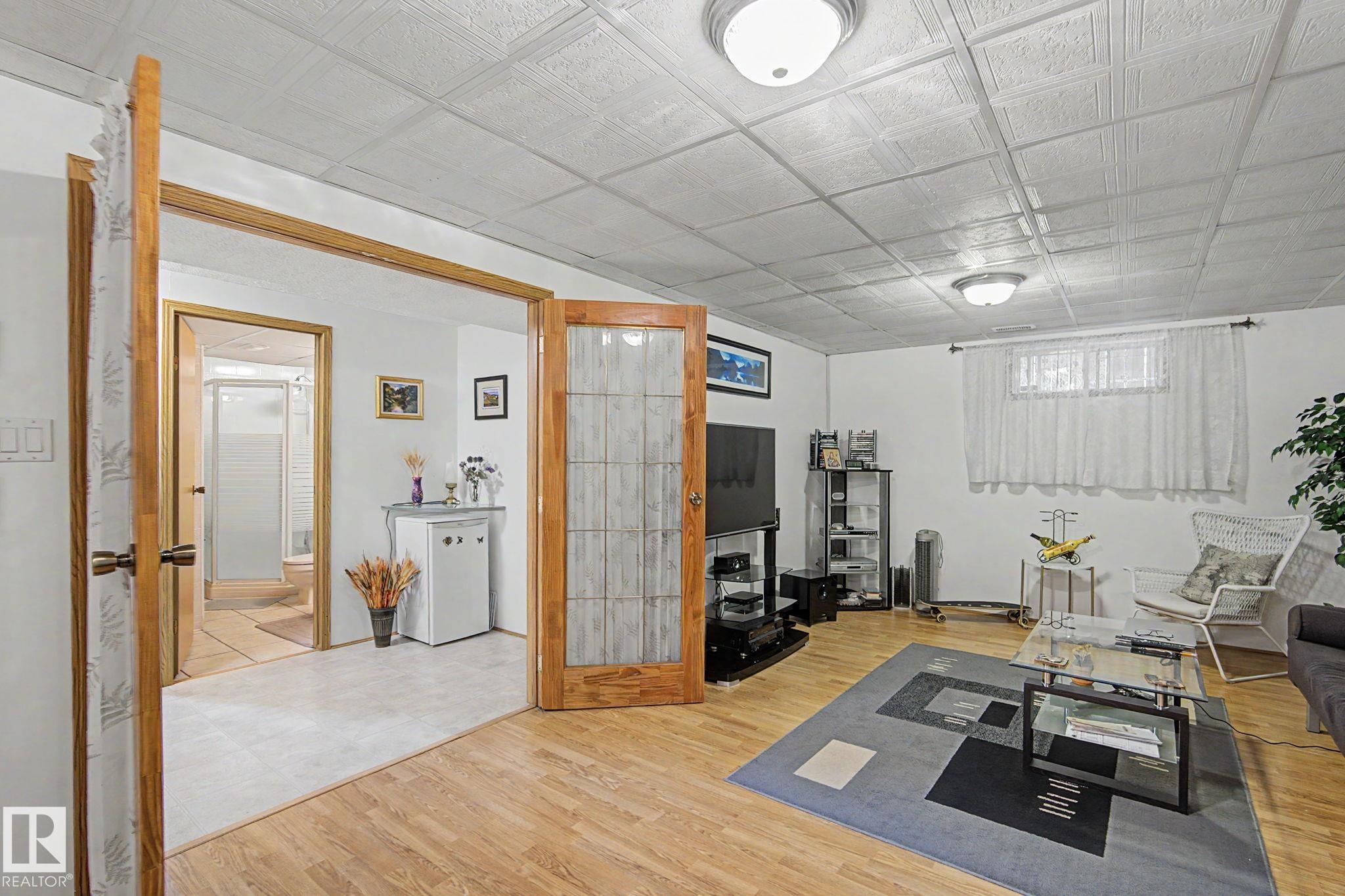 Photo 43 at 11638 123 Street NW, Inglewood, Edmonton