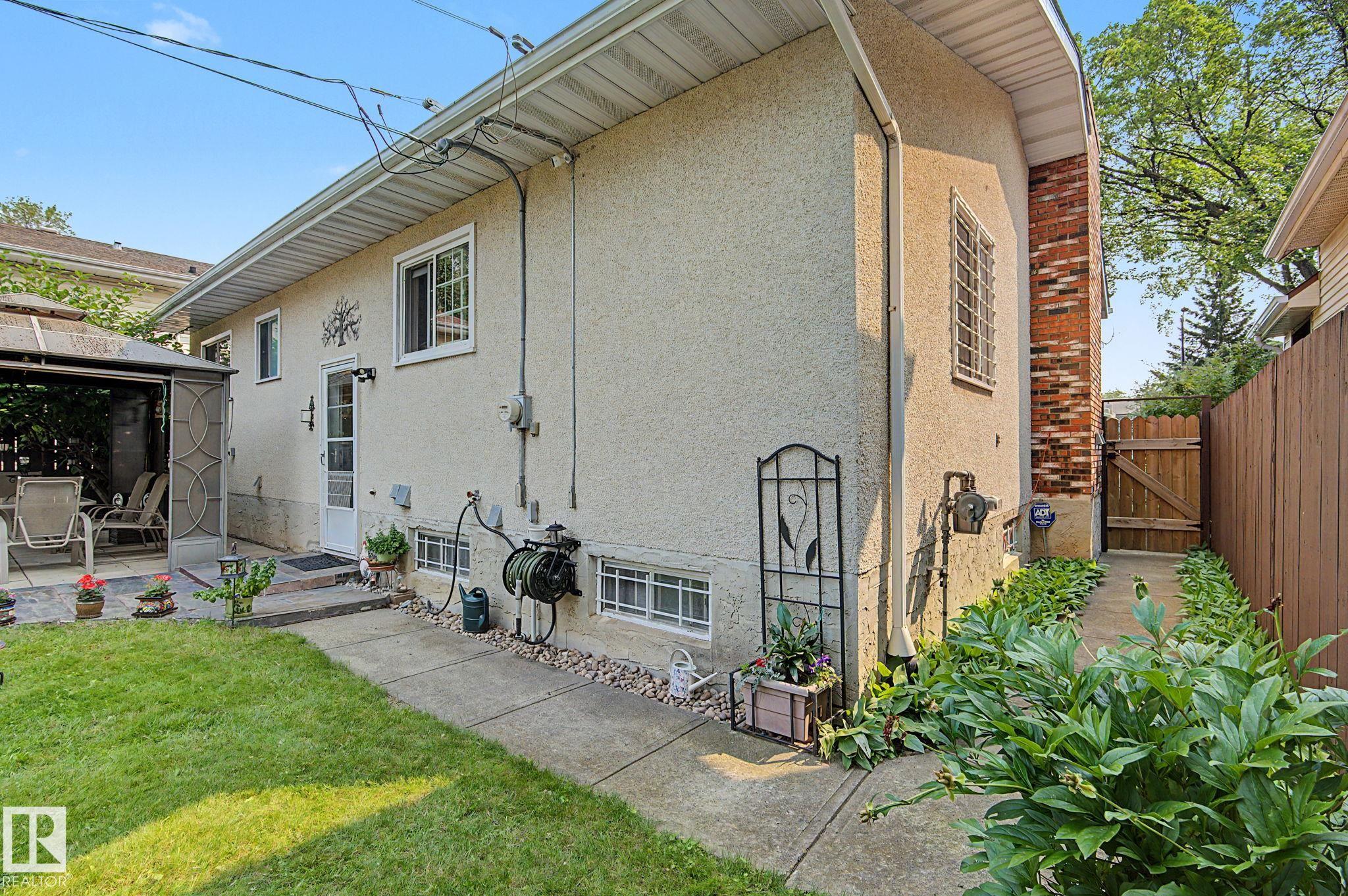 Photo 56 at 11638 123 Street NW, Inglewood, Edmonton