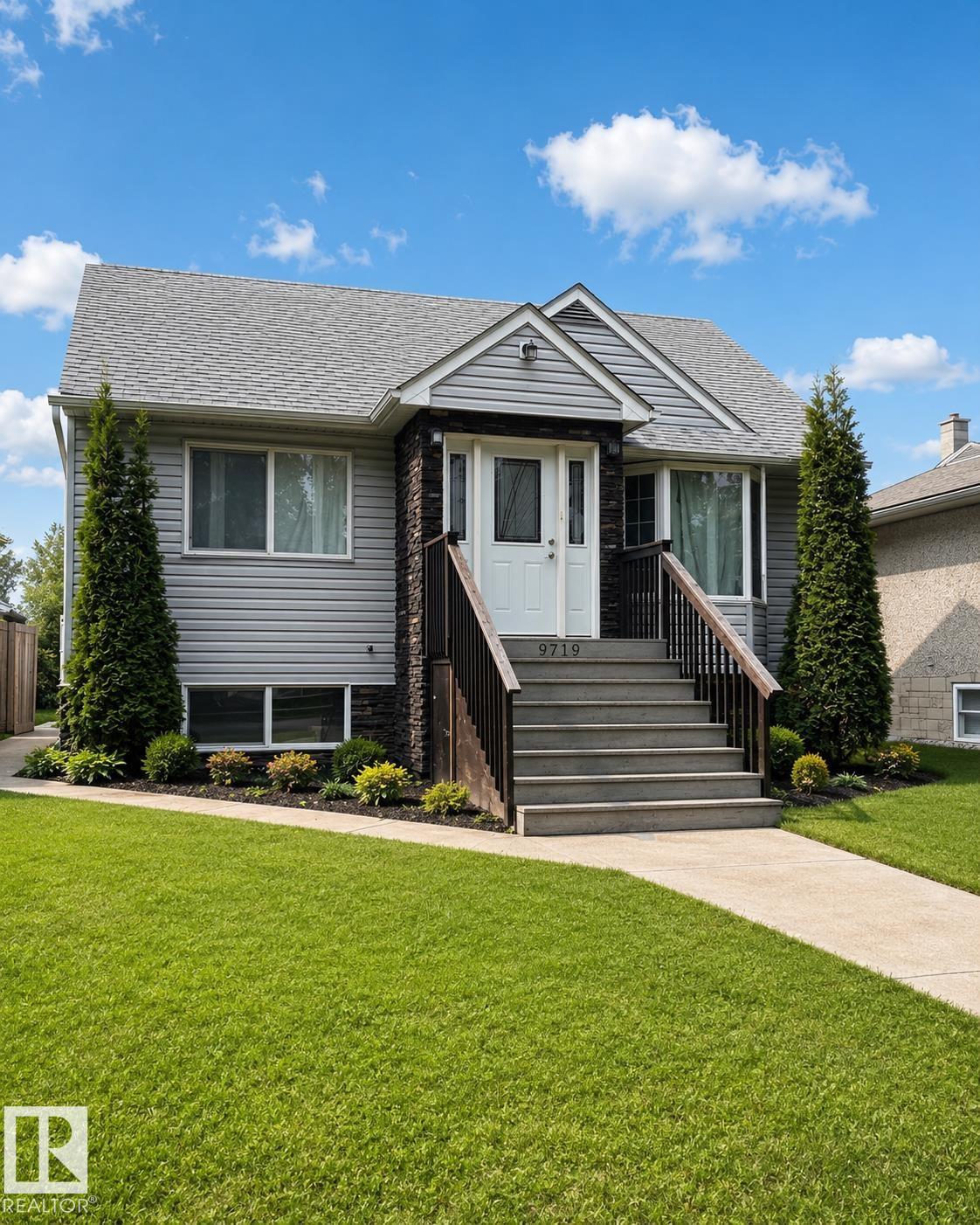 9719 71 Avenue NW, Hazeldean, Edmonton