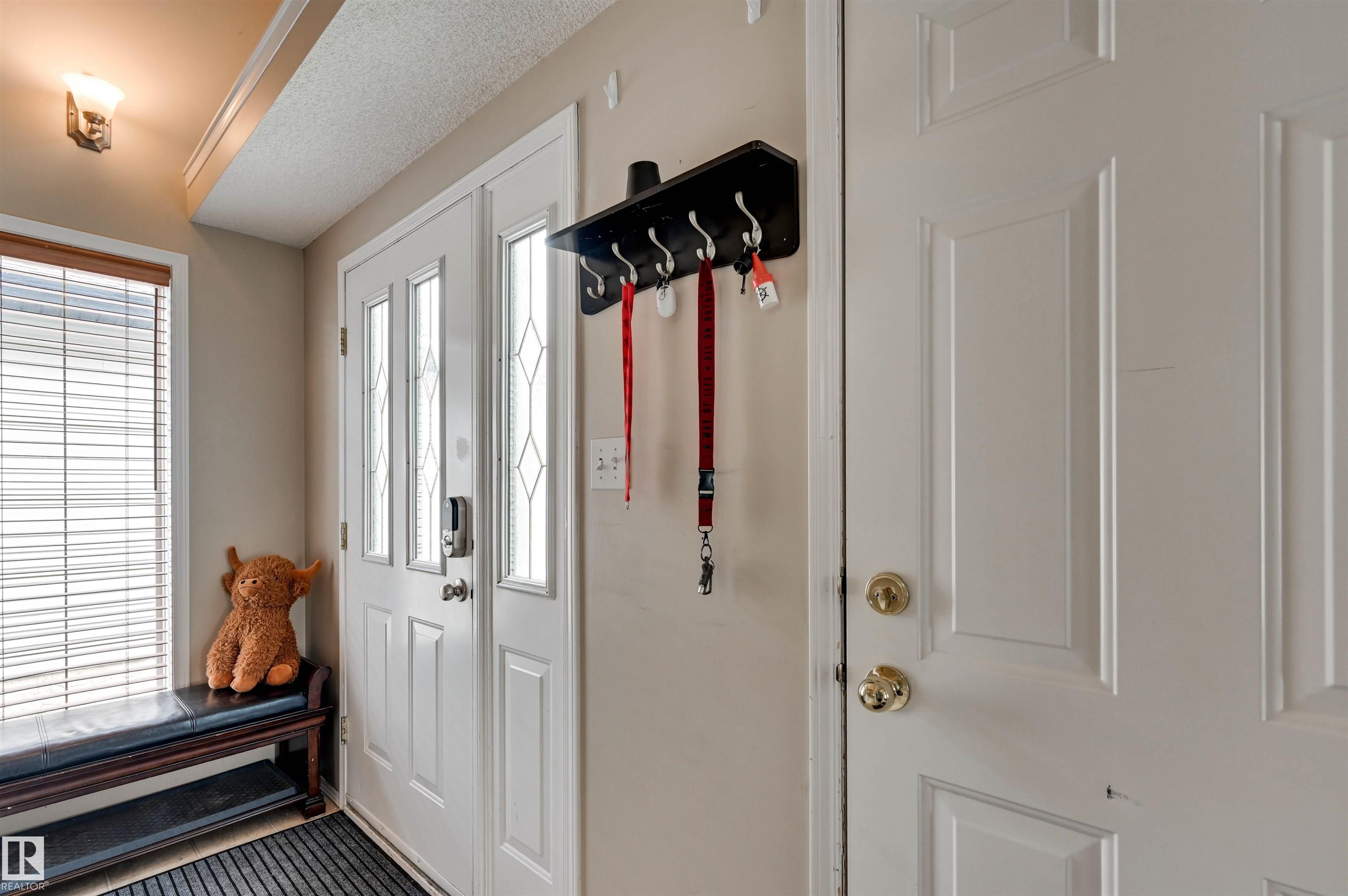 1524 Breckenridge Close NW, Breckenridge Greens, Edmonton