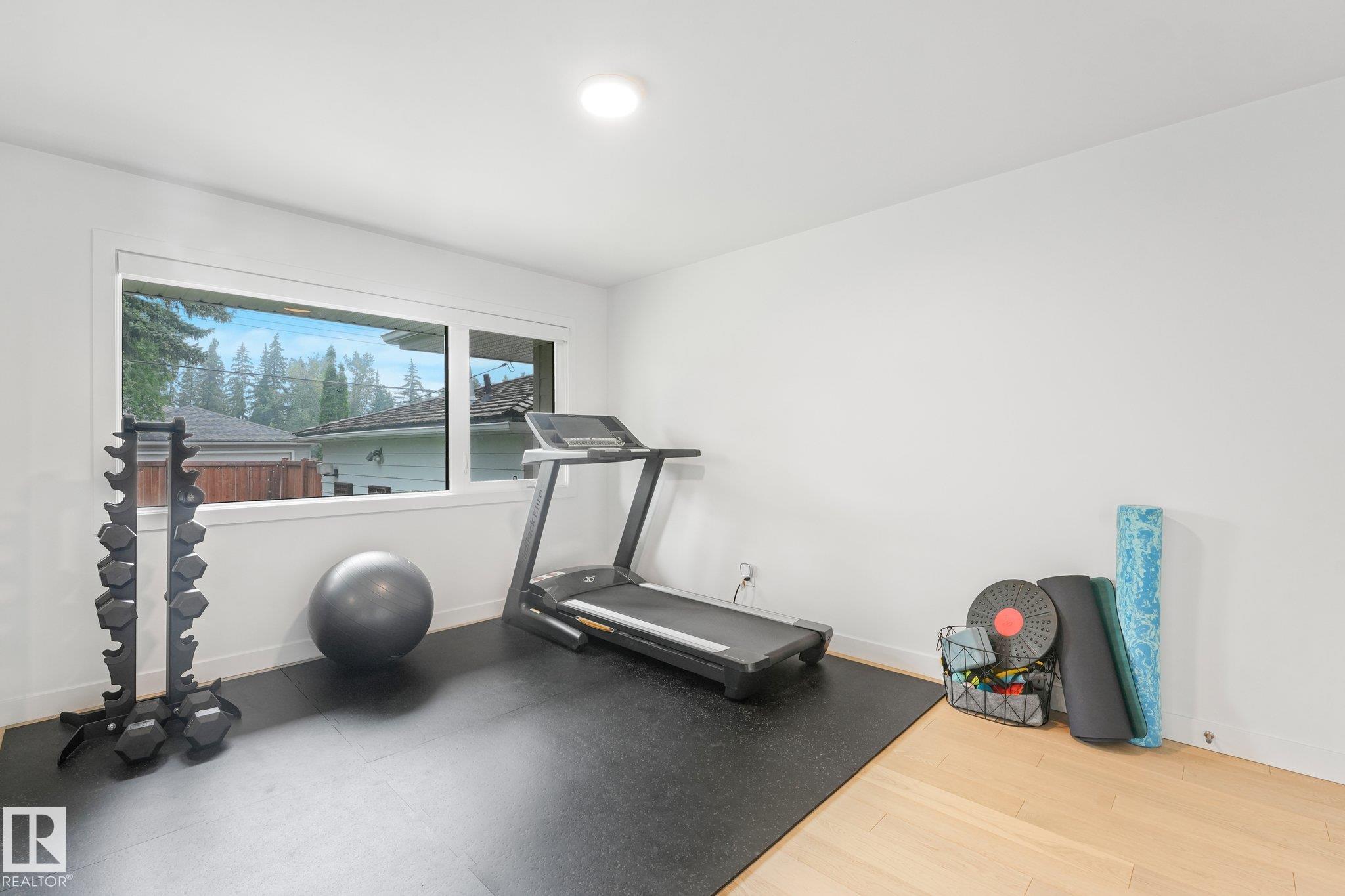 Photo 28 at 14128 98 Avenue NW, Crestwood, Edmonton
