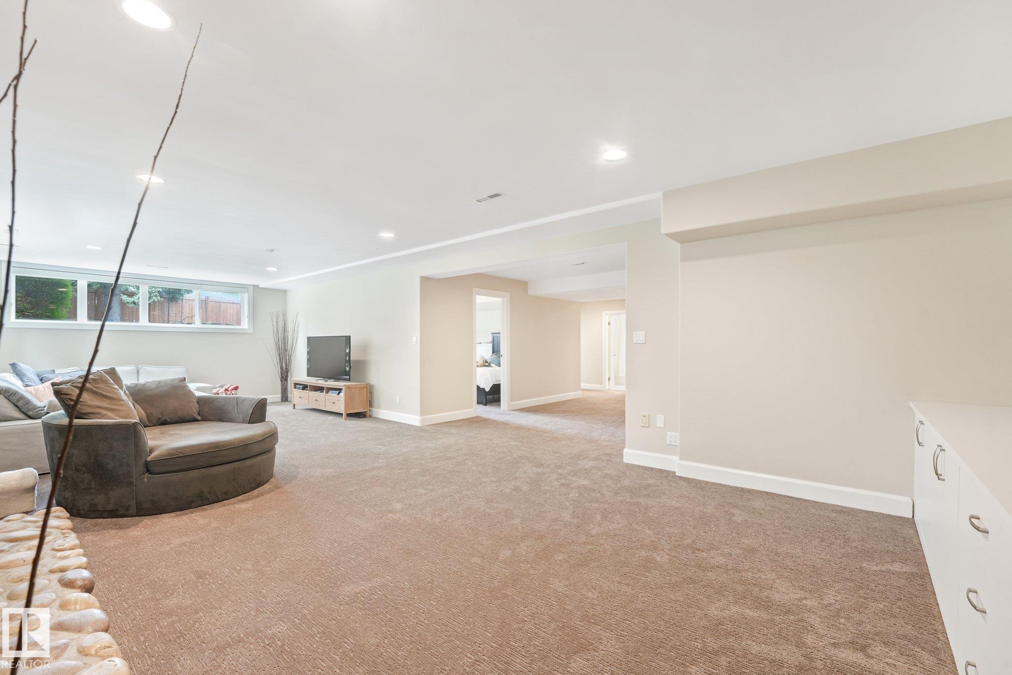 Photo 44 at 14128 98 Avenue NW, Crestwood, Edmonton