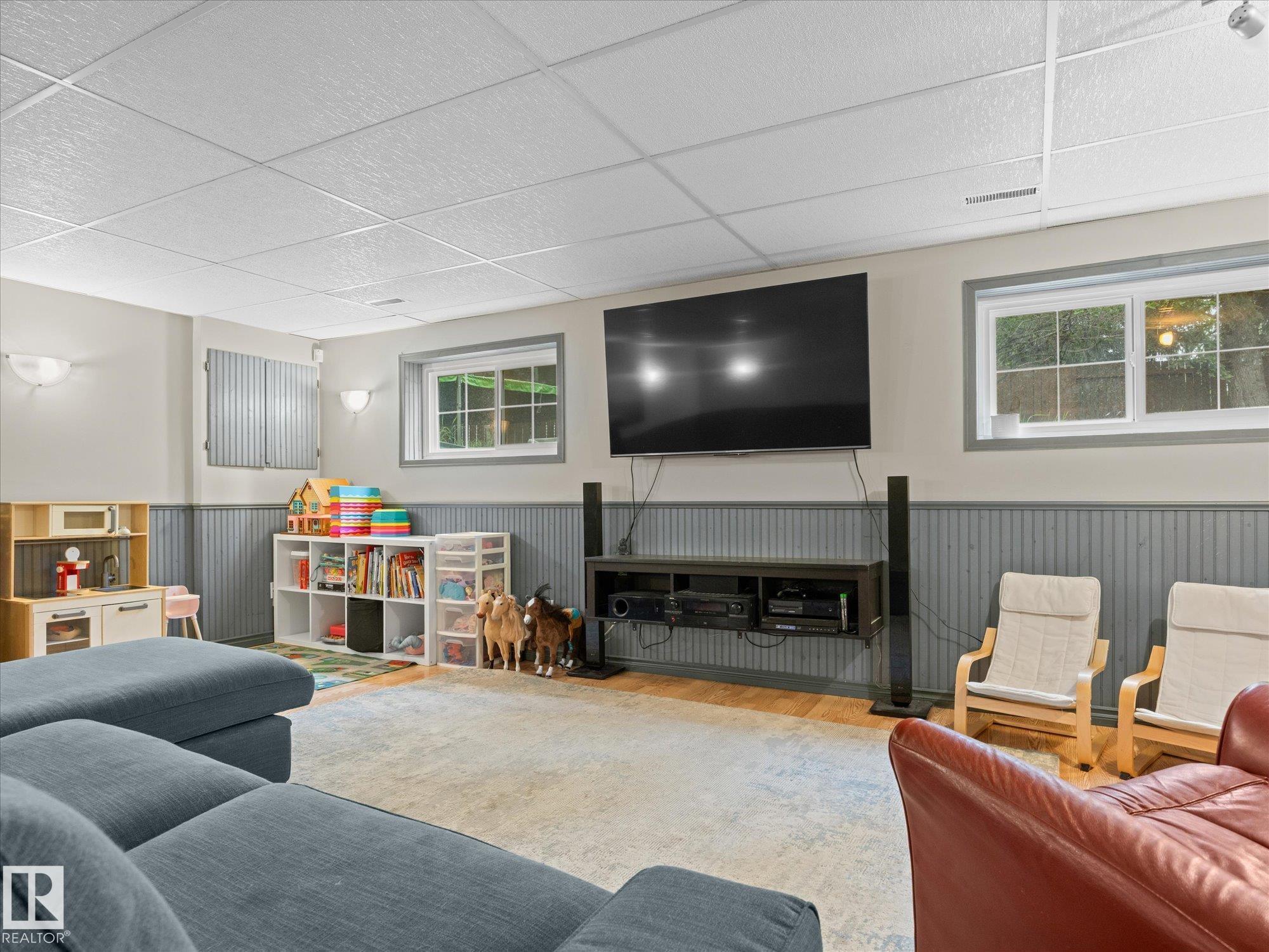 Photo 31 at 4 Lovatt Place, Lacombe Park, St. Albert