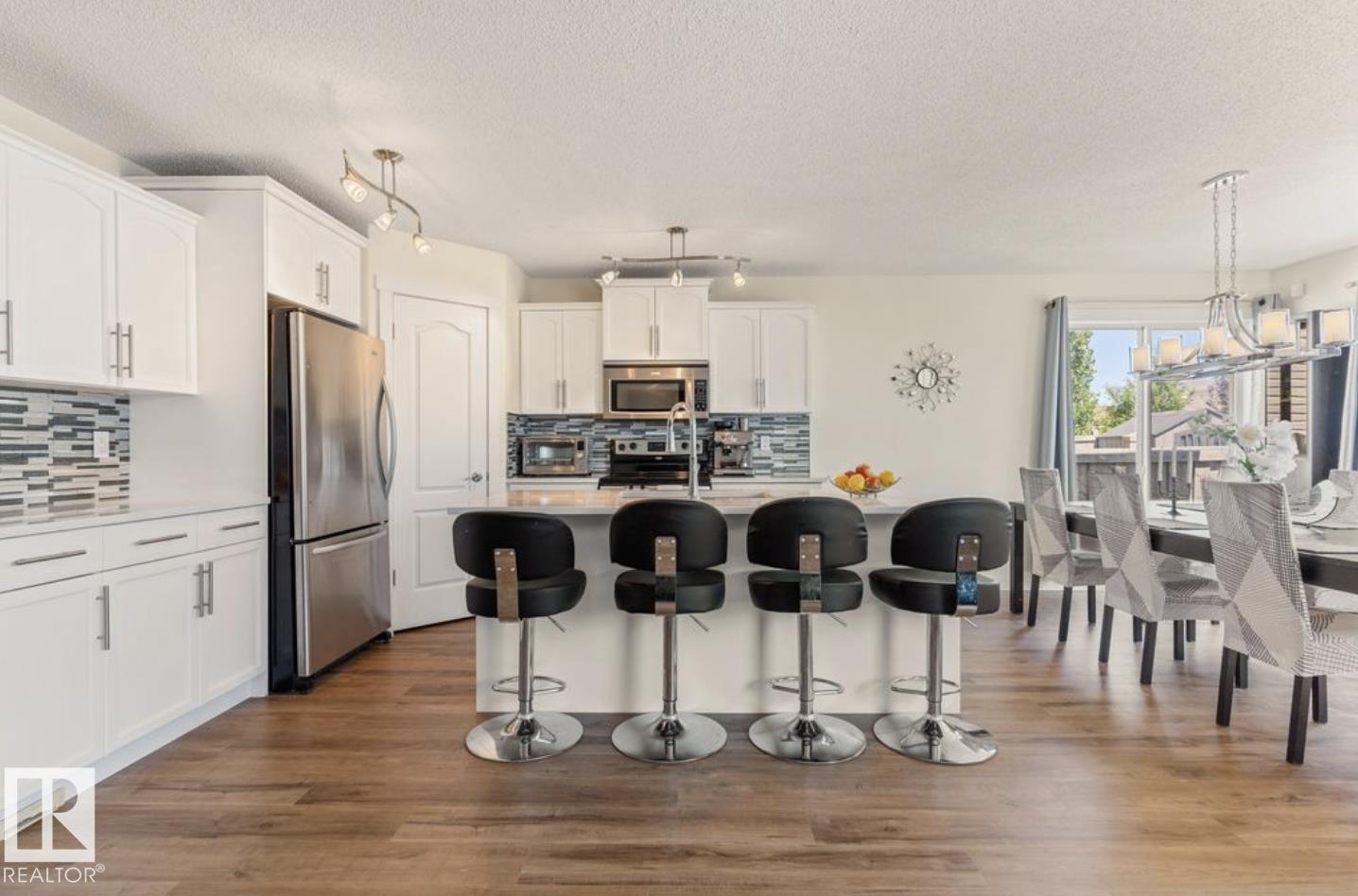 Photo 6 at 1007 Macewan Close SW, Macewan, Edmonton
