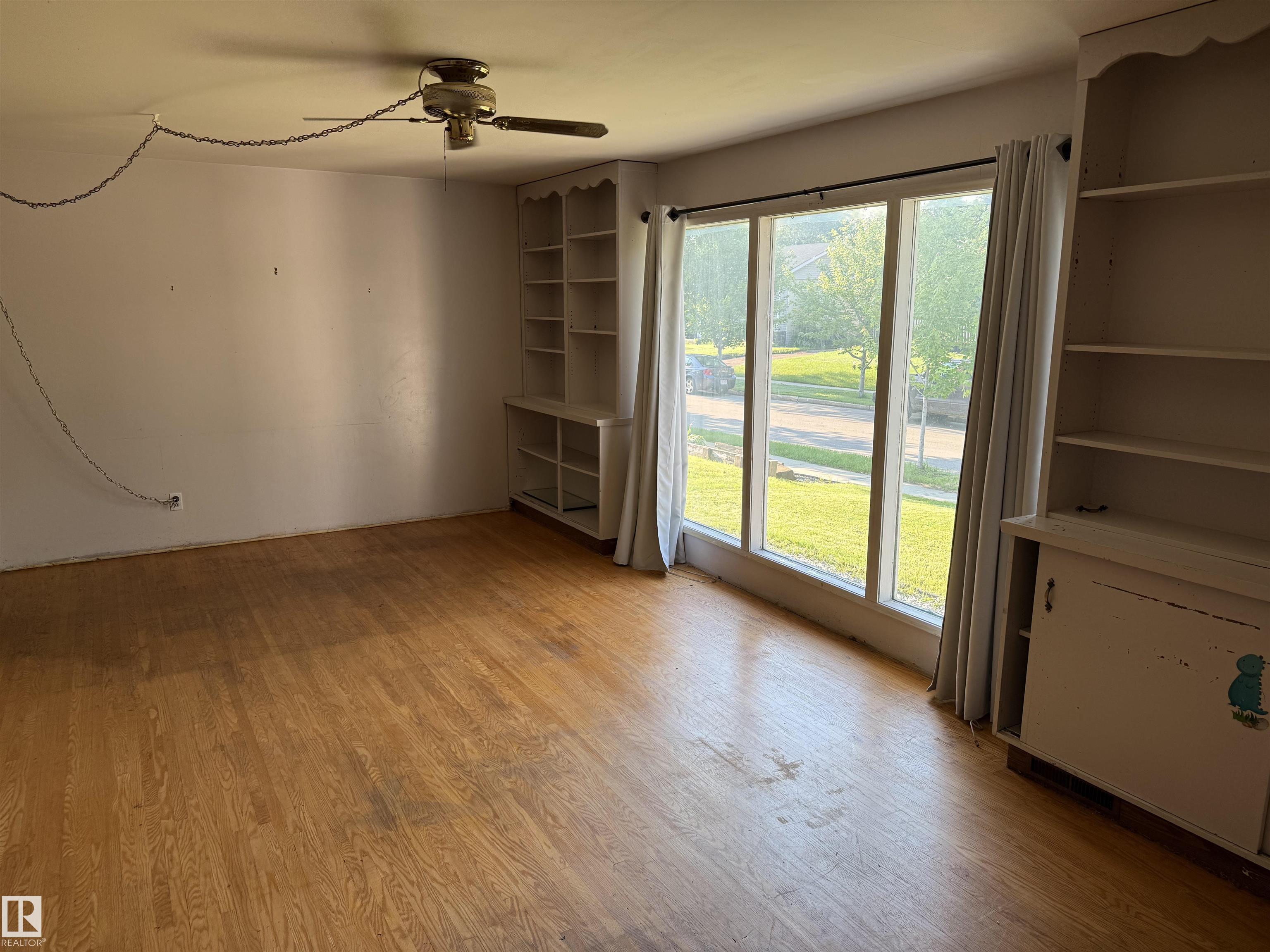 Photo 6 at 14 Gillian Crescent, Grandin, St. Albert