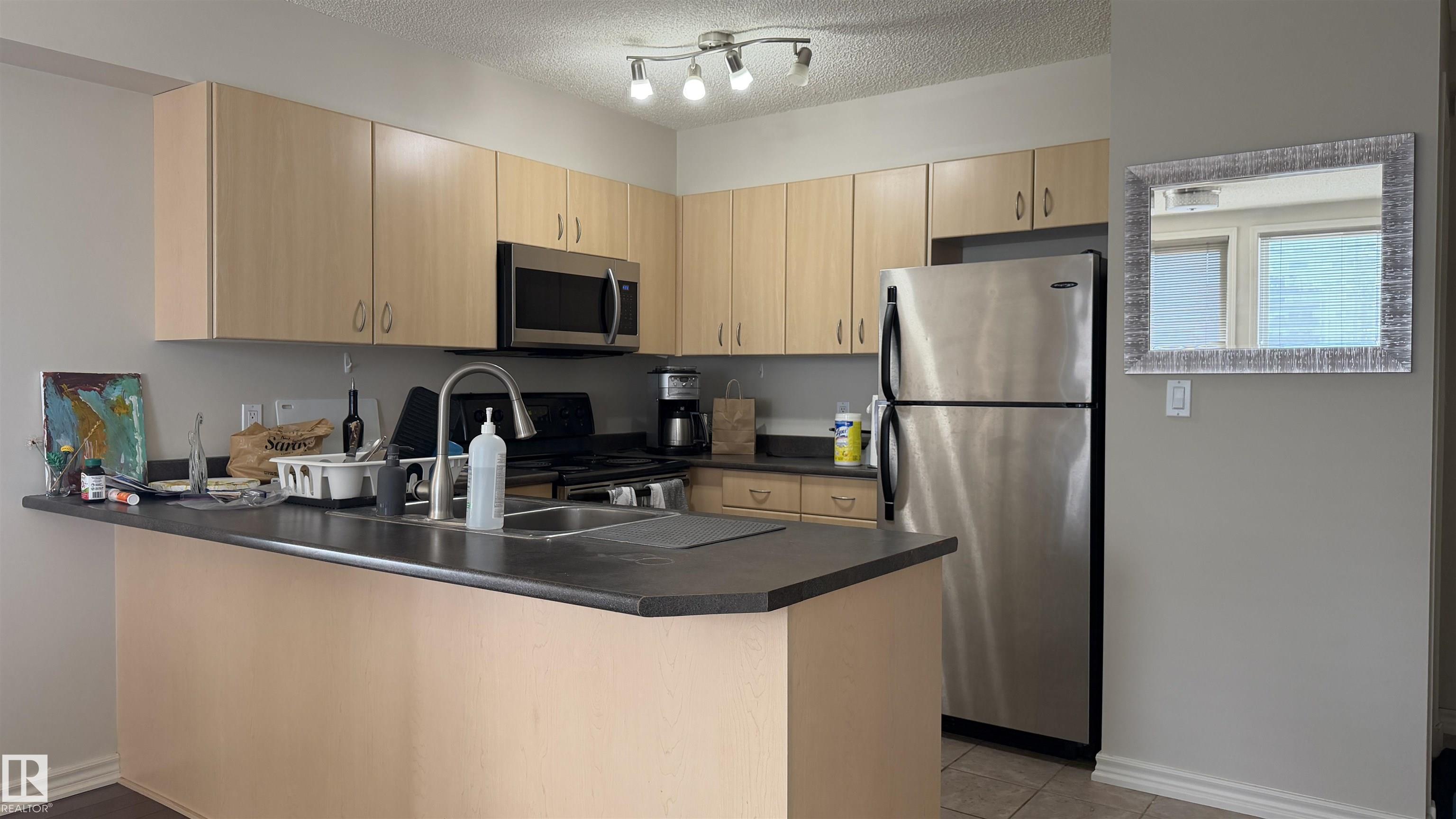 2401 - 10180 104 Street NW, Downtown, Edmonton