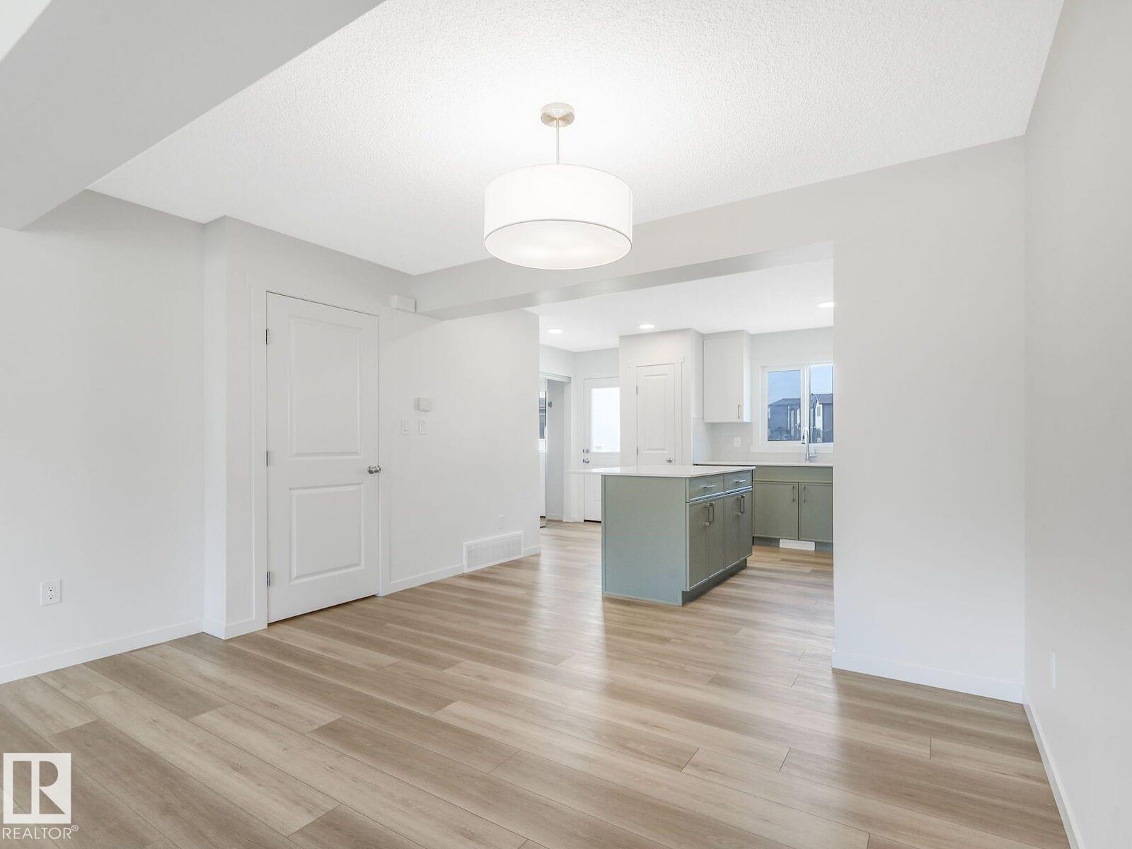 Photo 13 at 1173 Aster Boulevard NW, Aster, Edmonton
