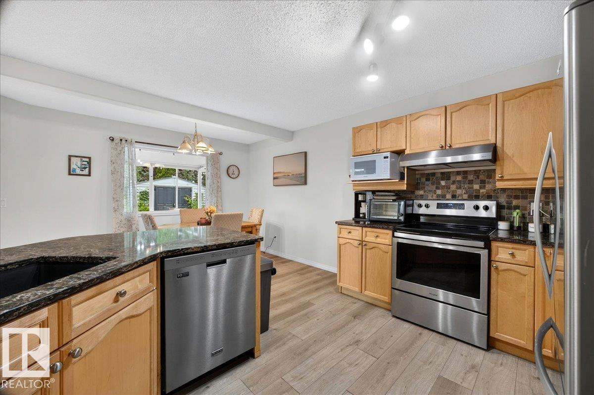Photo 19 at 6 Norfolk Close, North Ridge, St. Albert