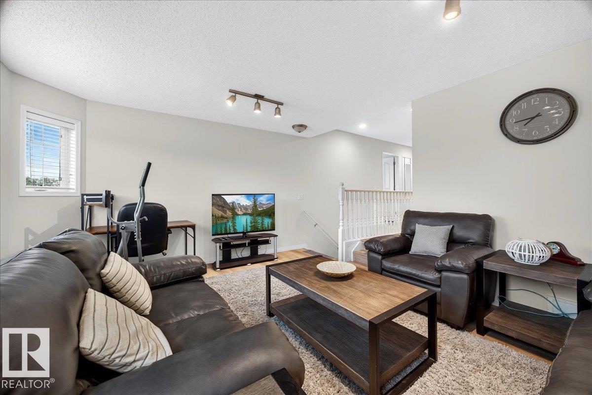 Photo 33 at 6 Norfolk Close, North Ridge, St. Albert