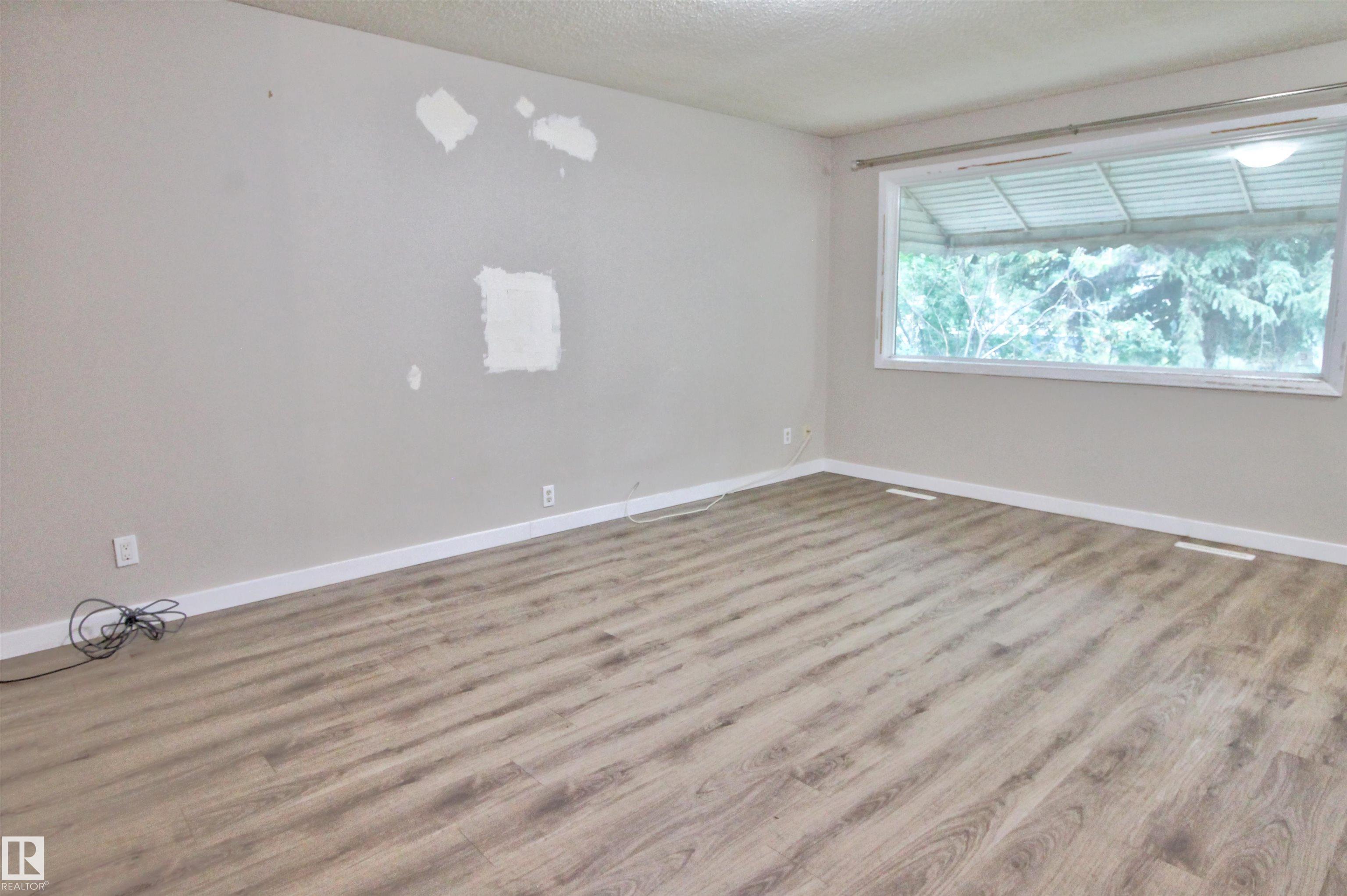 11338 85 Street NW, Parkdale, Edmonton