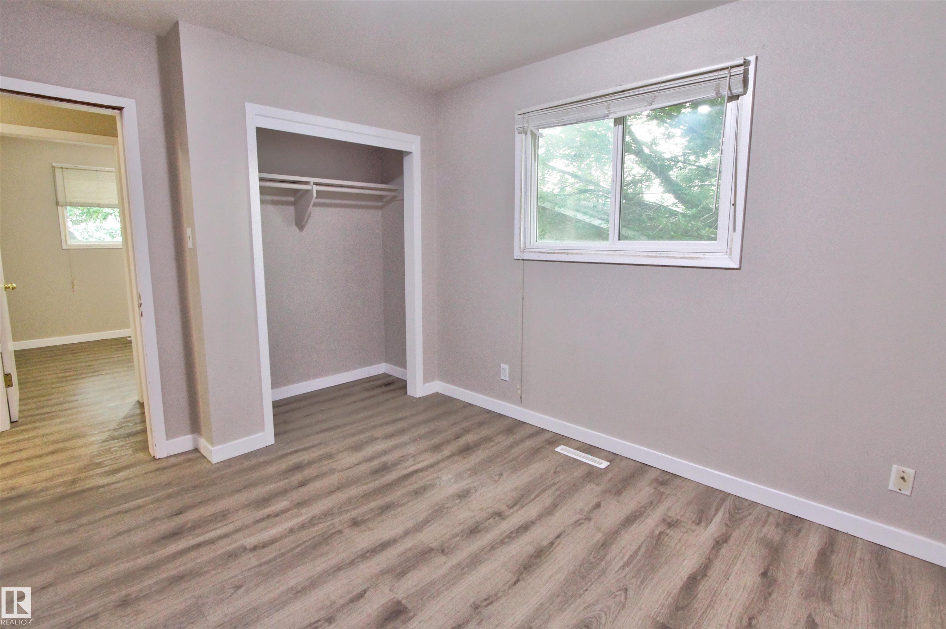 Photo 14 at 11338 85 Street NW, Parkdale, Edmonton