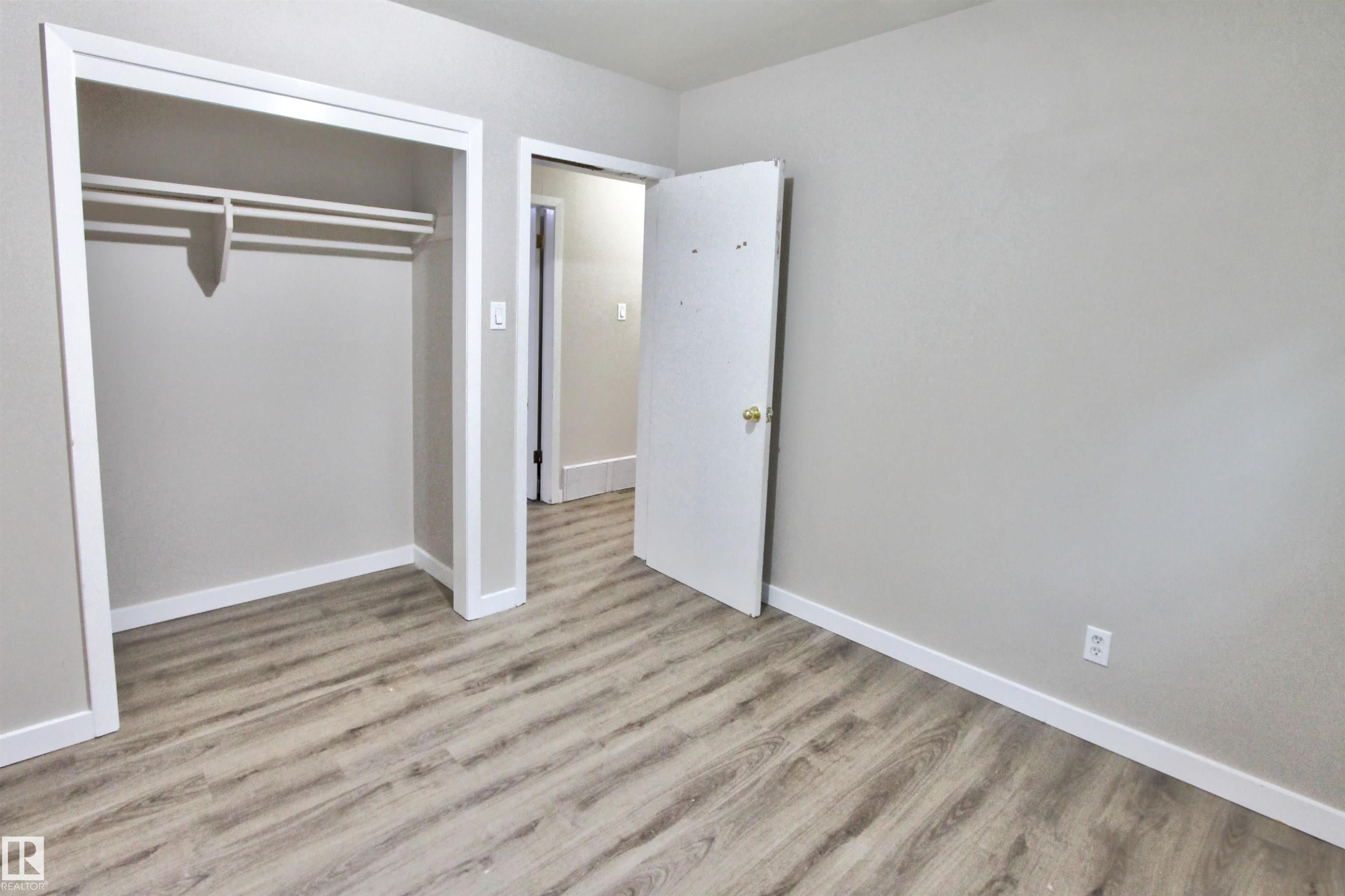 Photo 16 at 11338 85 Street NW, Parkdale, Edmonton