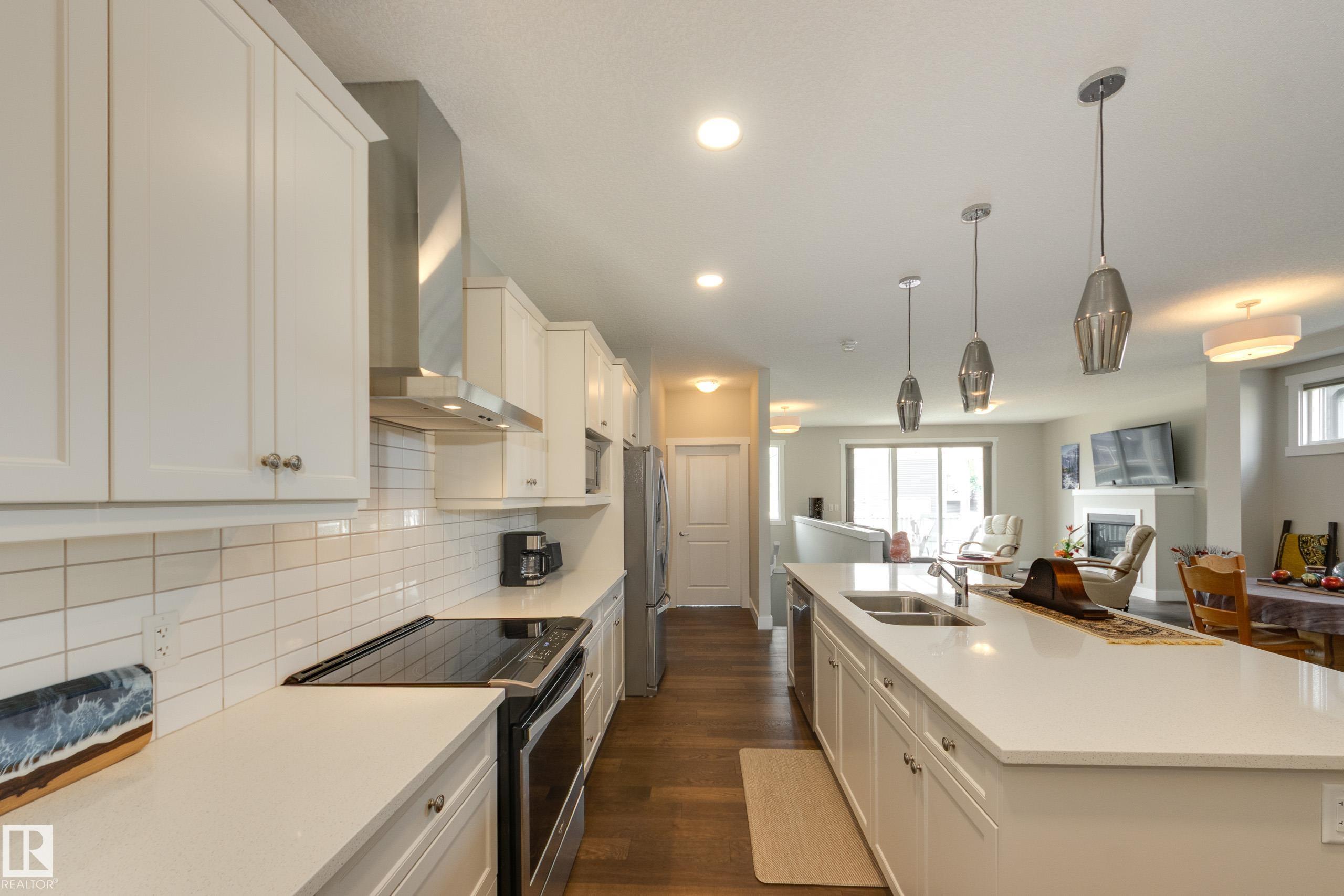 Photo 14 at 8111 222 Street NW, Rosenthal, Edmonton