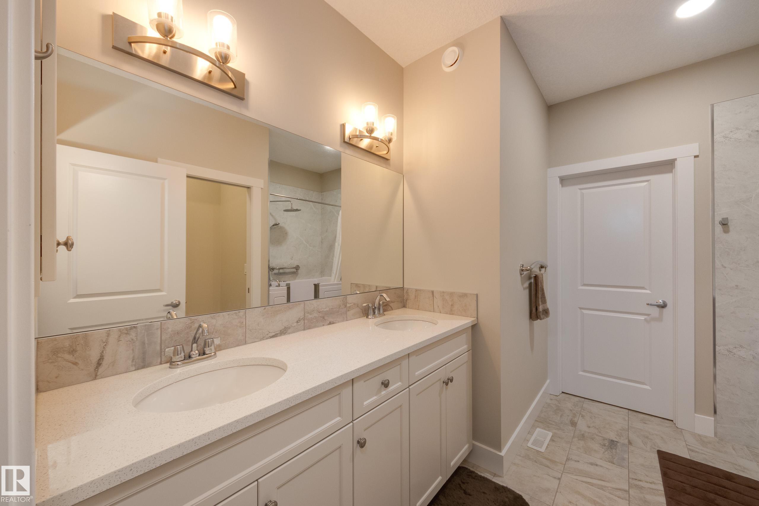 Photo 20 at 8111 222 Street NW, Rosenthal, Edmonton