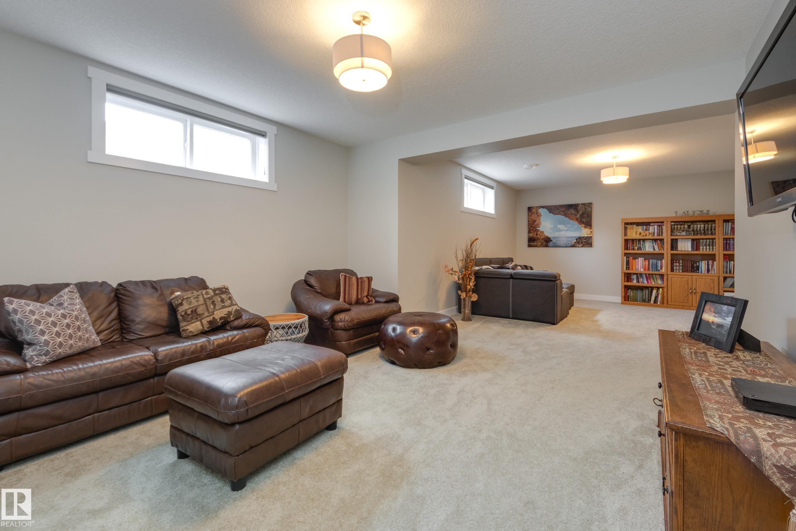 Photo 25 at 8111 222 Street NW, Rosenthal, Edmonton