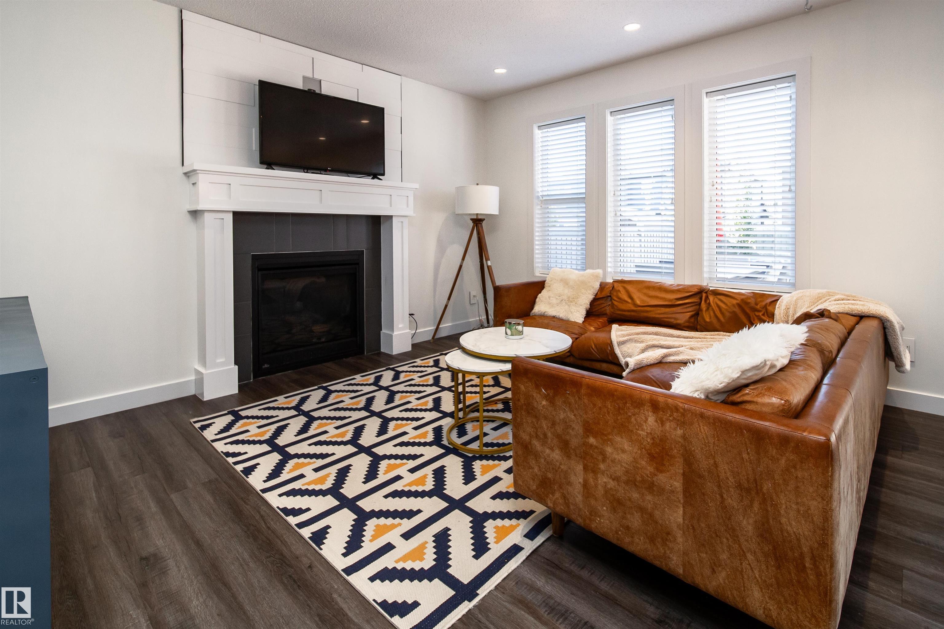 Photo 13 at 8916 217 Street NW, Rosenthal, Edmonton