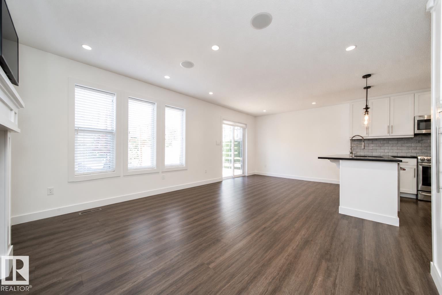 Photo 18 at 8916 217 Street NW, Rosenthal, Edmonton