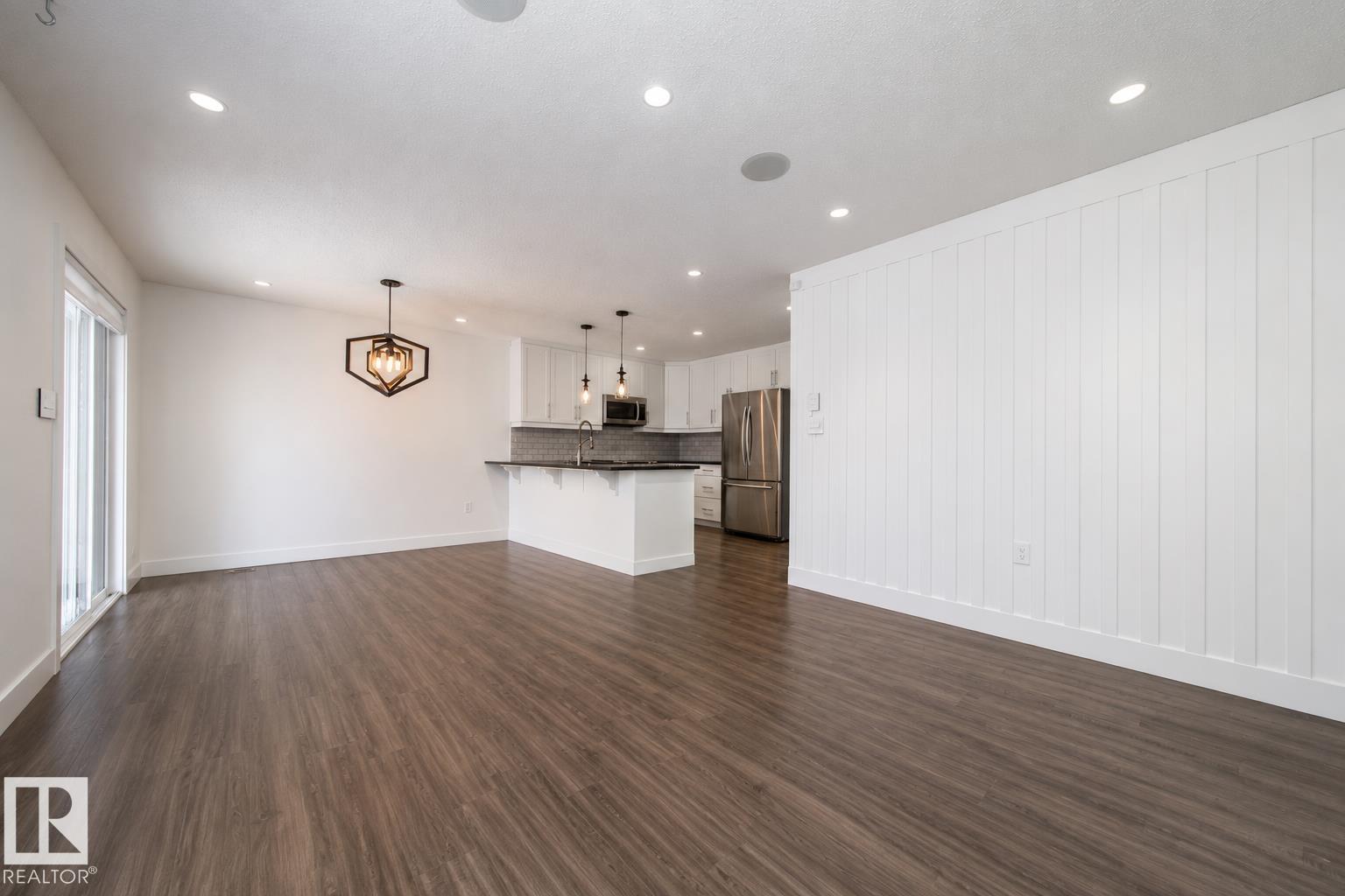 Photo 20 at 8916 217 Street NW, Rosenthal, Edmonton