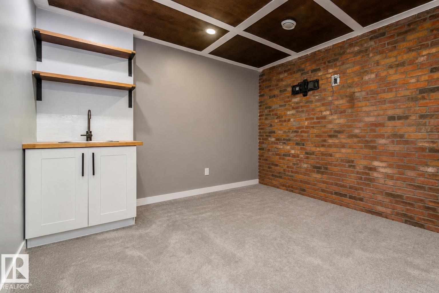 Photo 33 at 8916 217 Street NW, Rosenthal, Edmonton