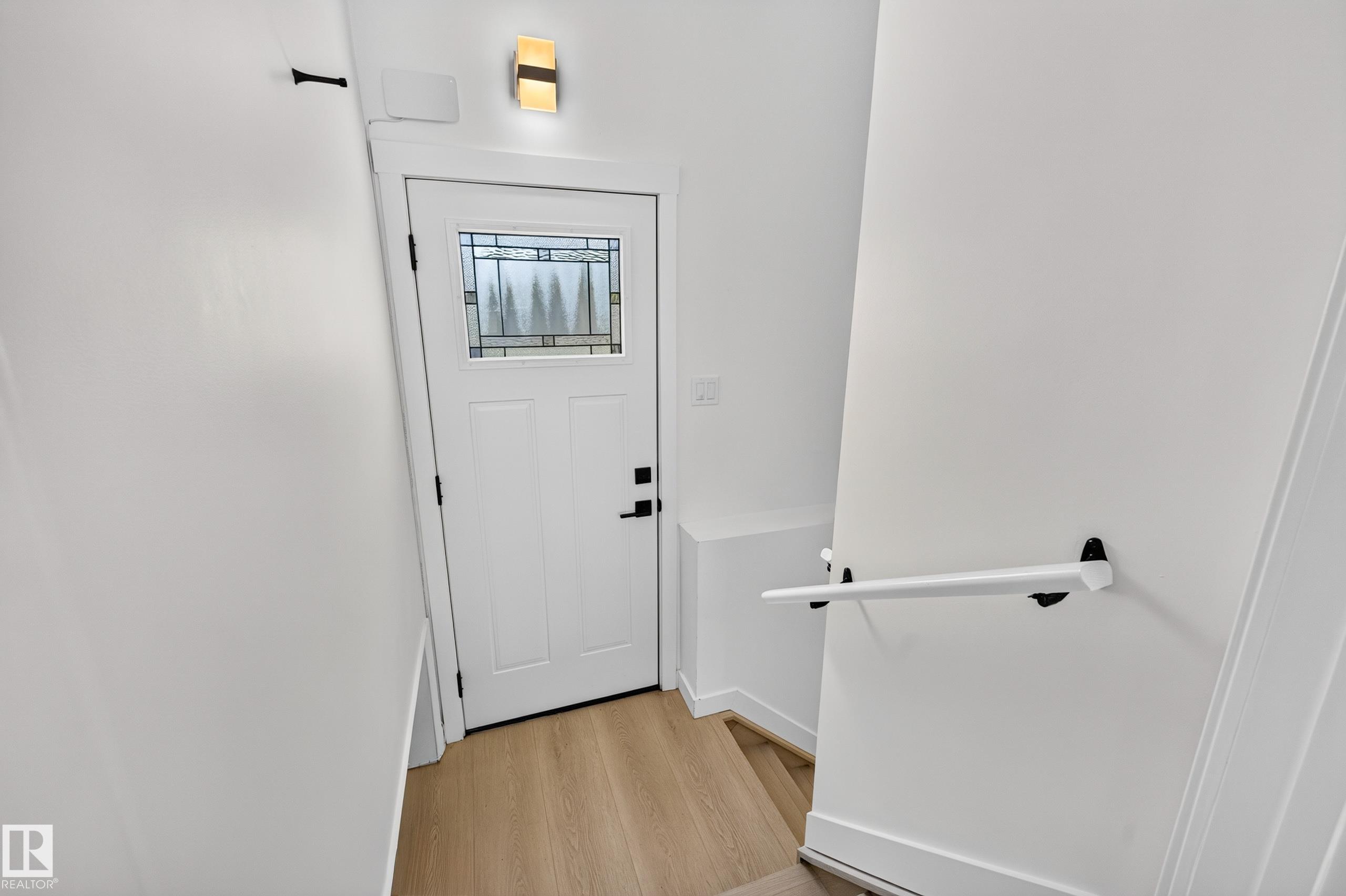Photo 27 at 6011 93a Avenue NW, Ottewell, Edmonton