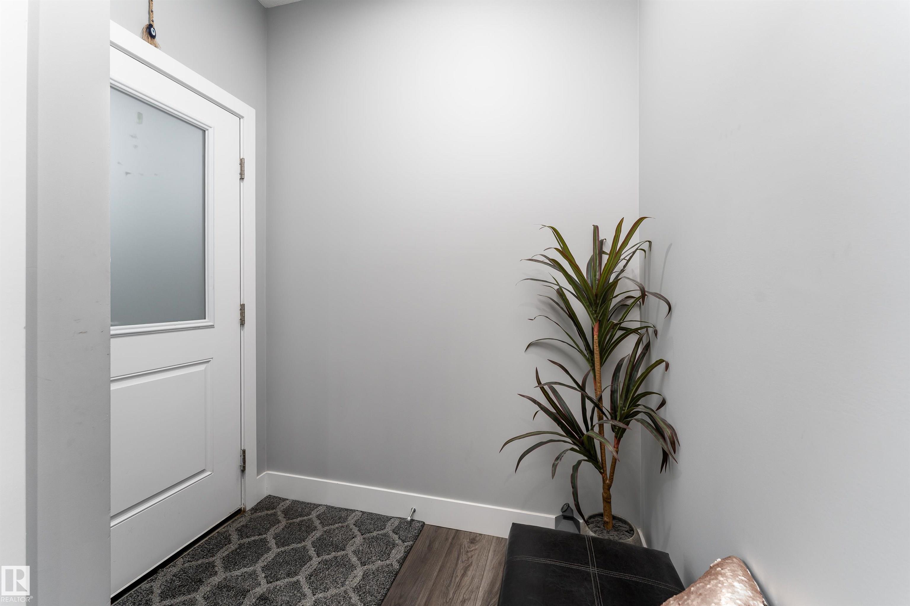Photo 11 at 1613 Enright Way NW, Edgemont, Edmonton
