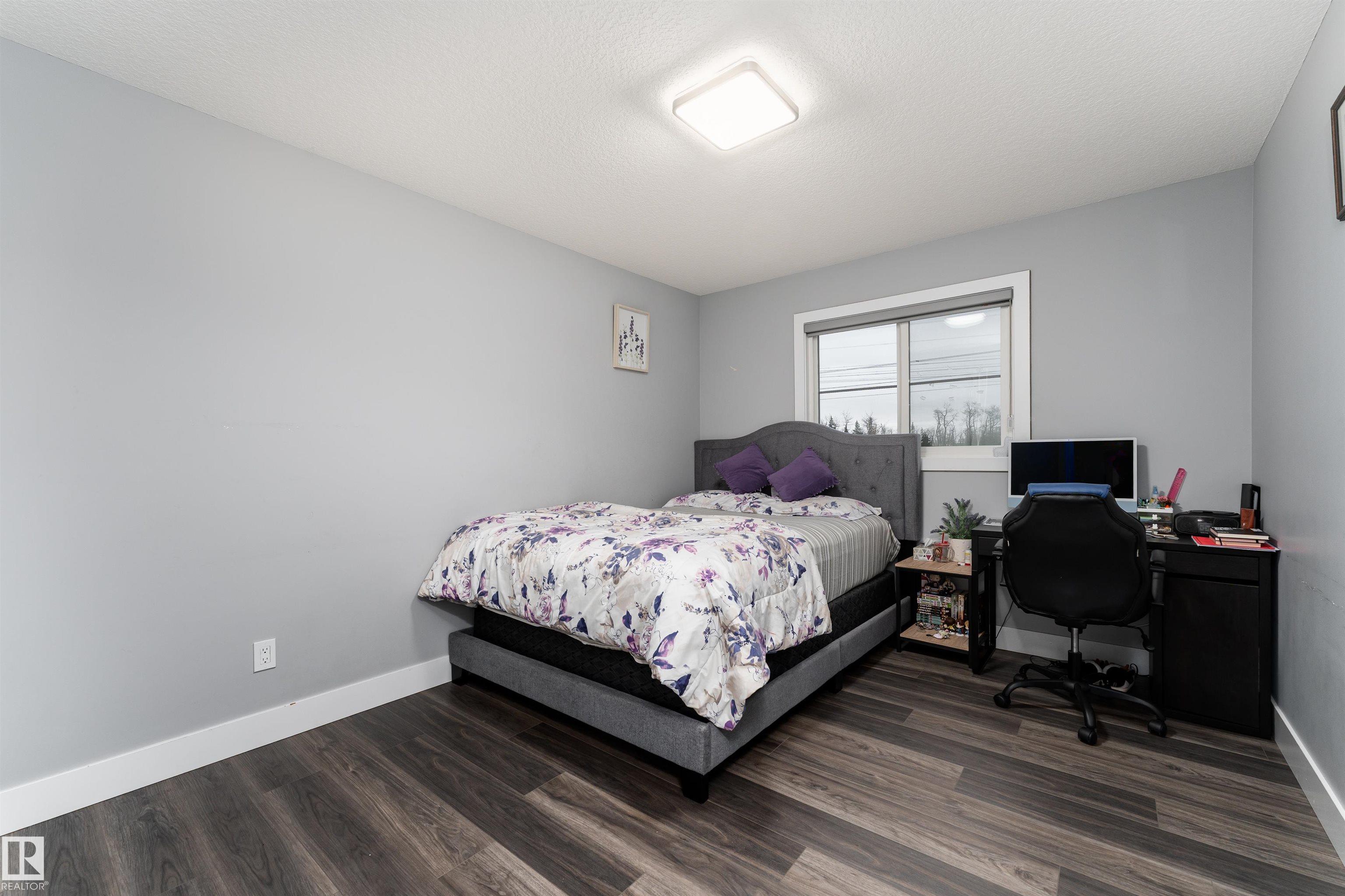Photo 7 at 1613 Enright Way NW, Edgemont, Edmonton