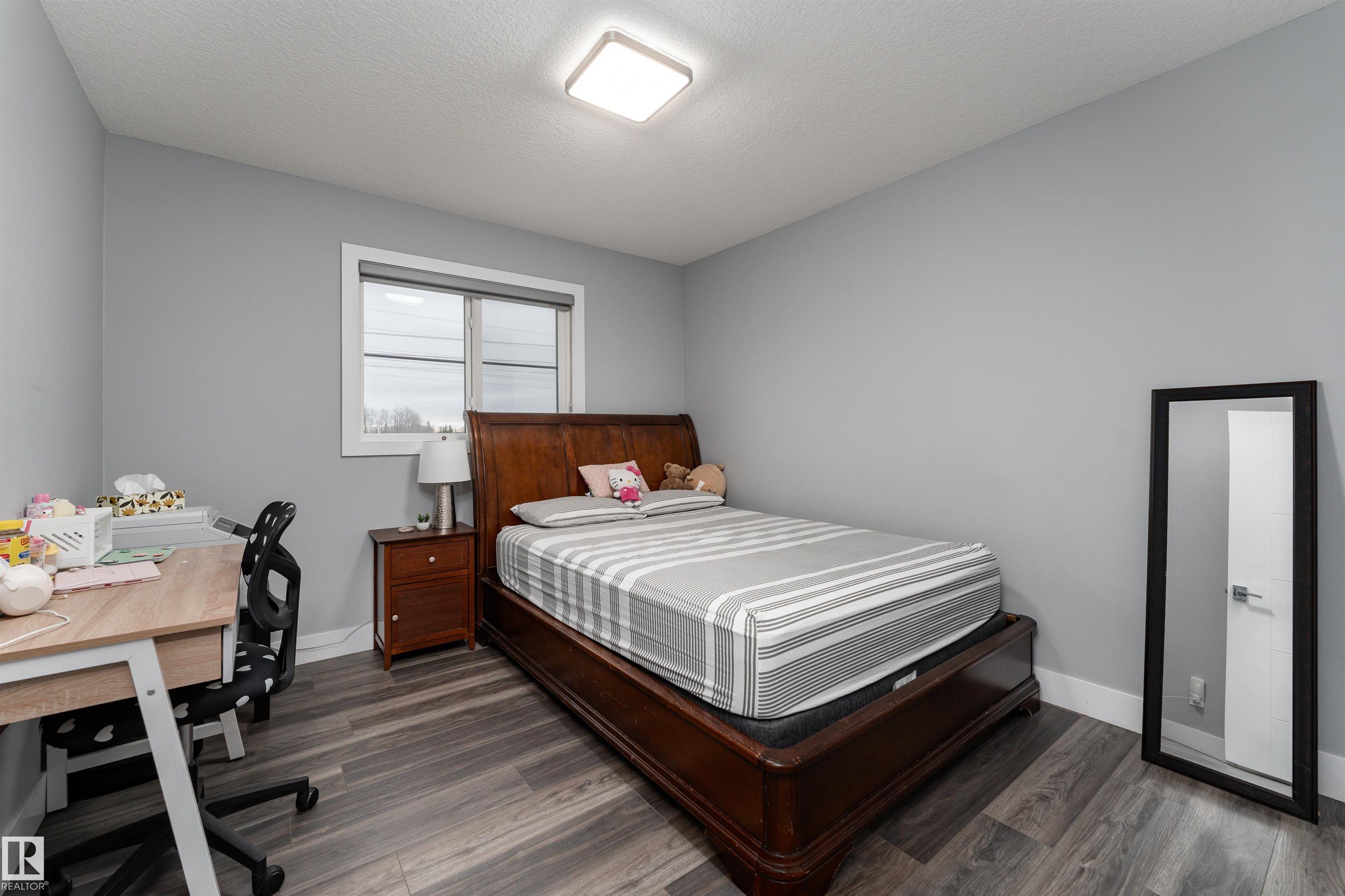 Photo 8 at 1613 Enright Way NW, Edgemont, Edmonton
