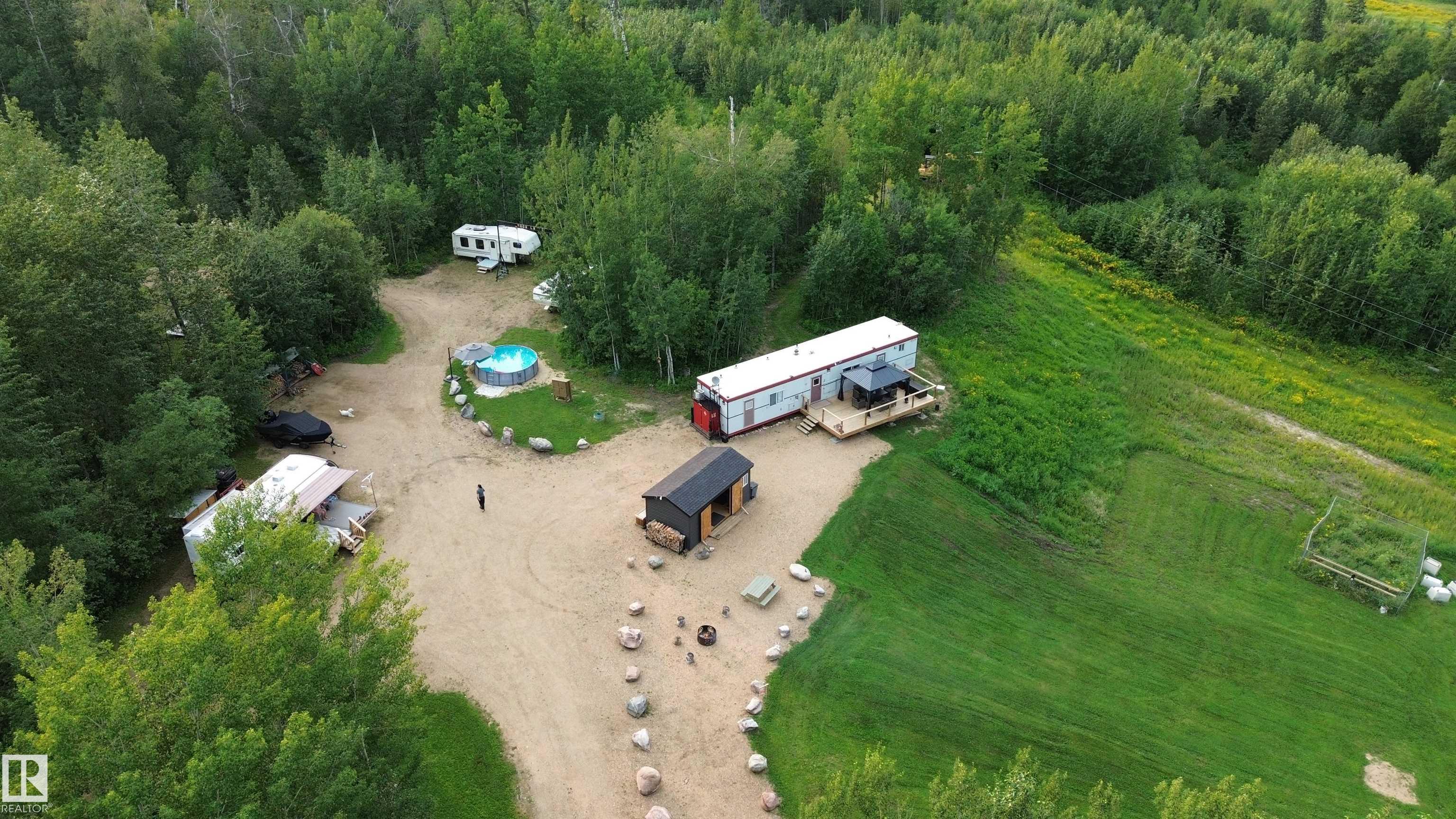 243071 TWP RD 664