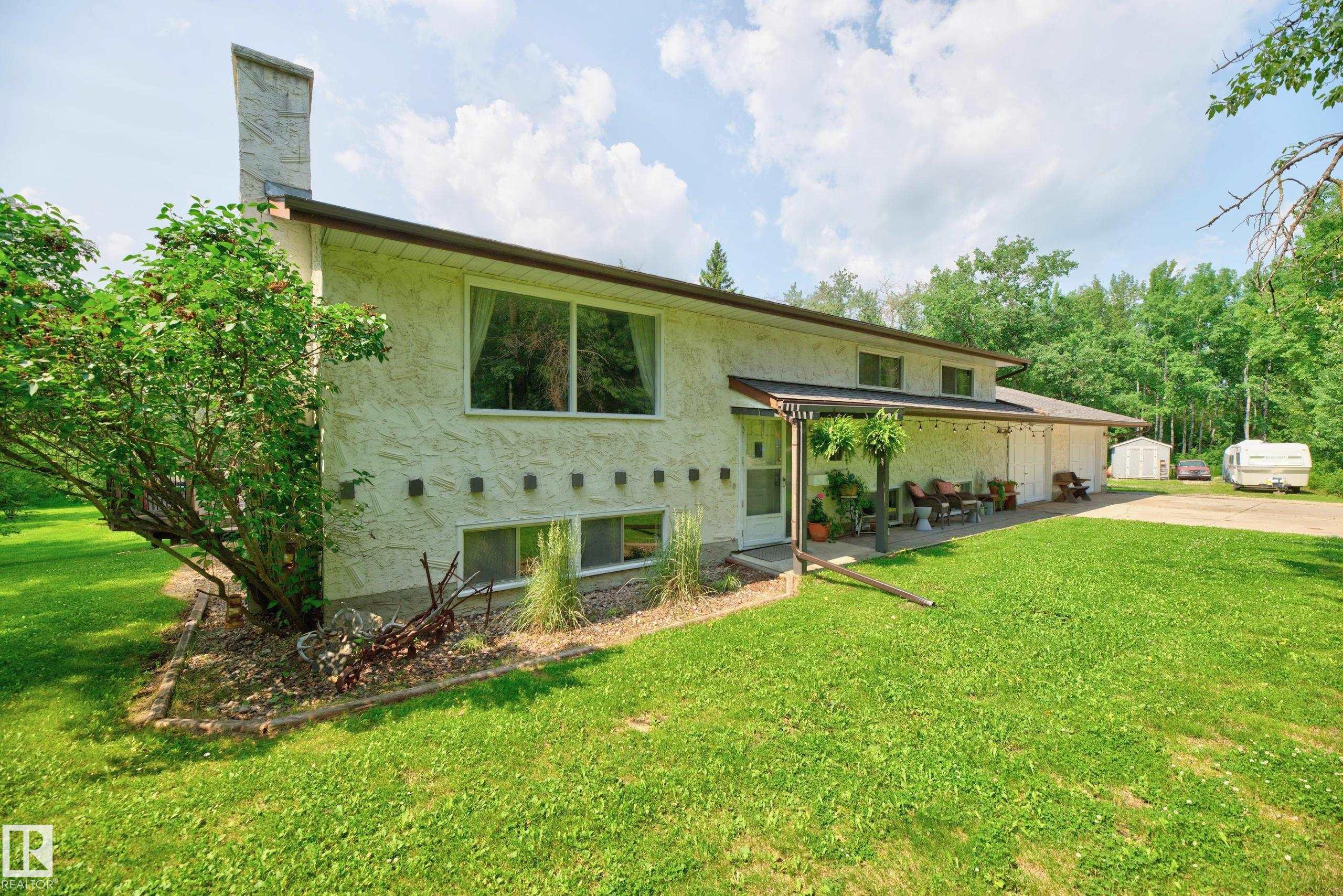 #218 52435 Rge Road 223