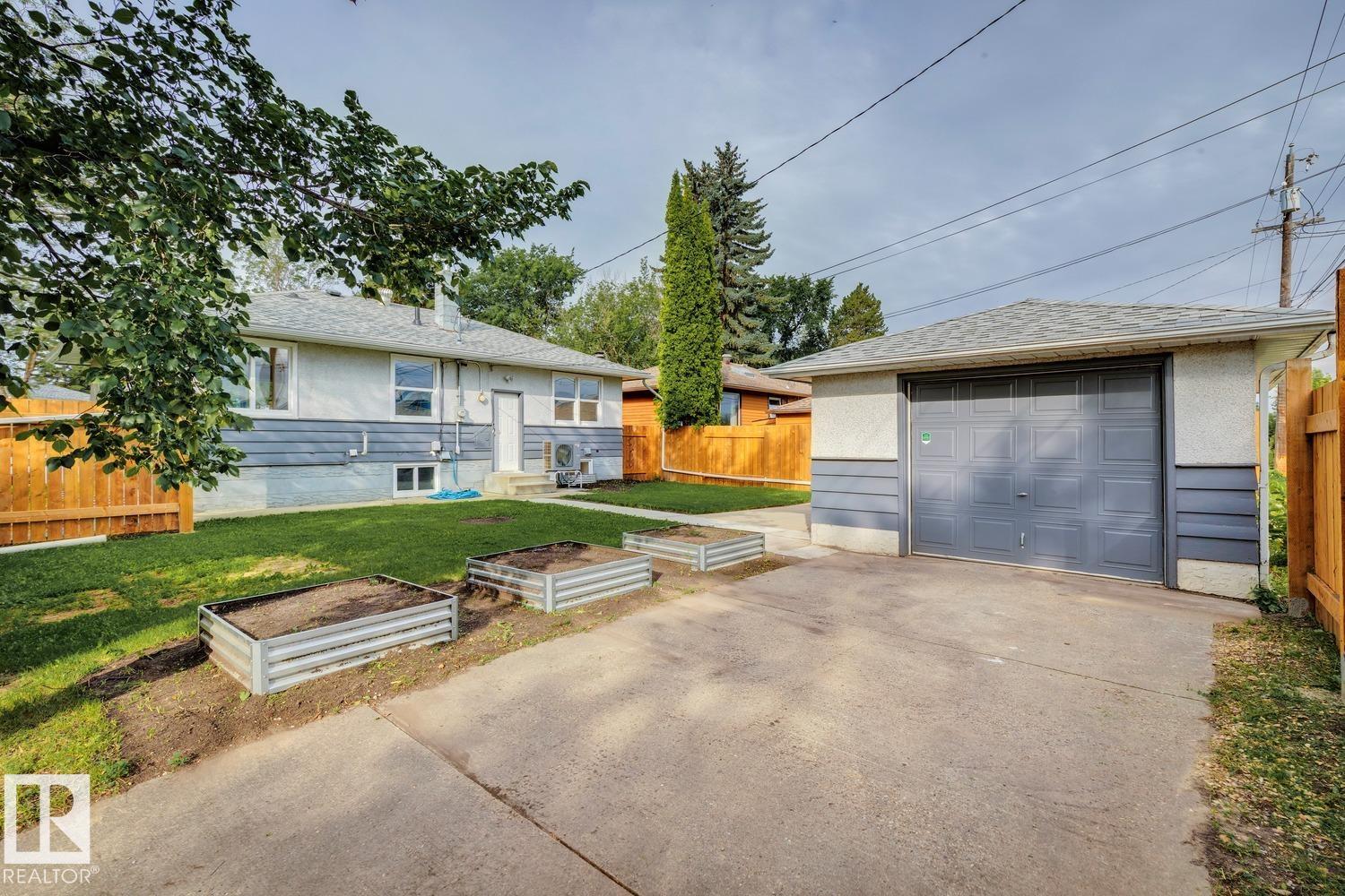 Listing photo thumbnail