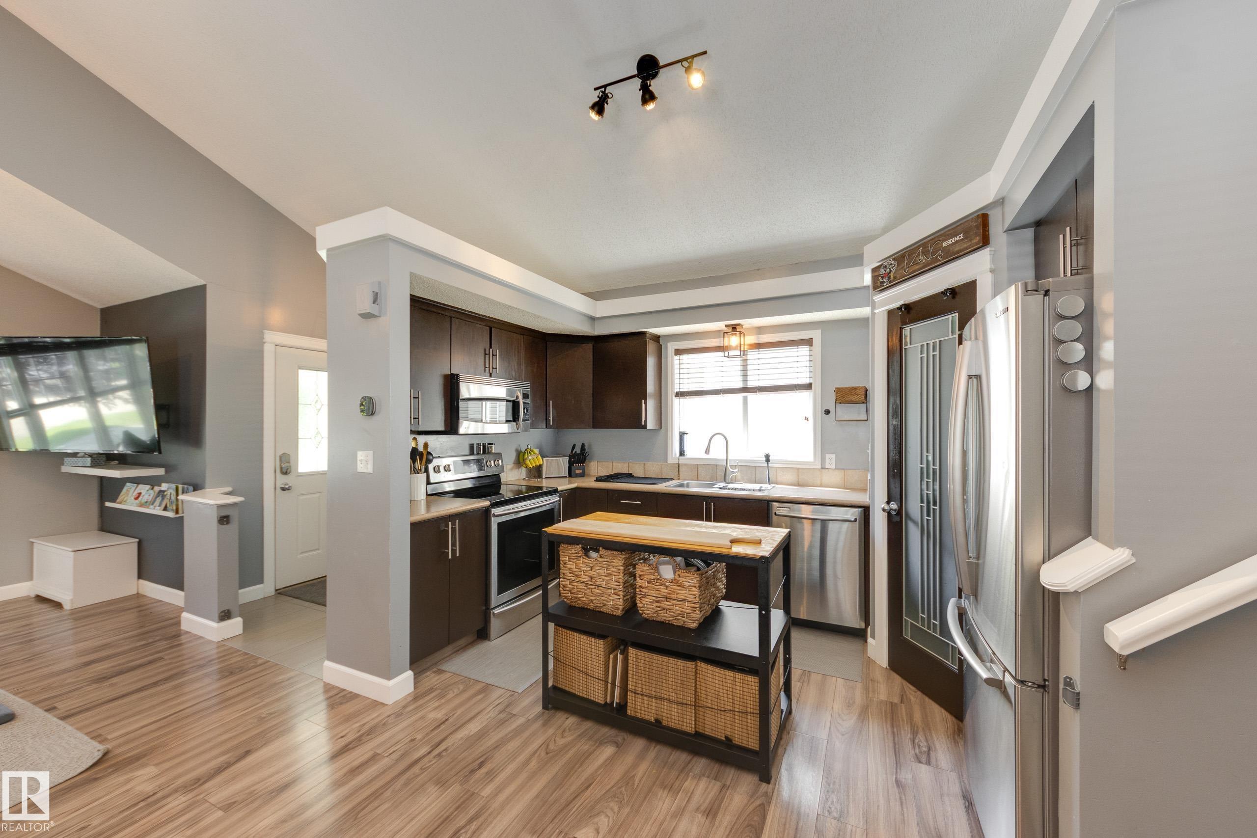 Photo 18 at 7904 13 Avenue SW, Summerside, Edmonton