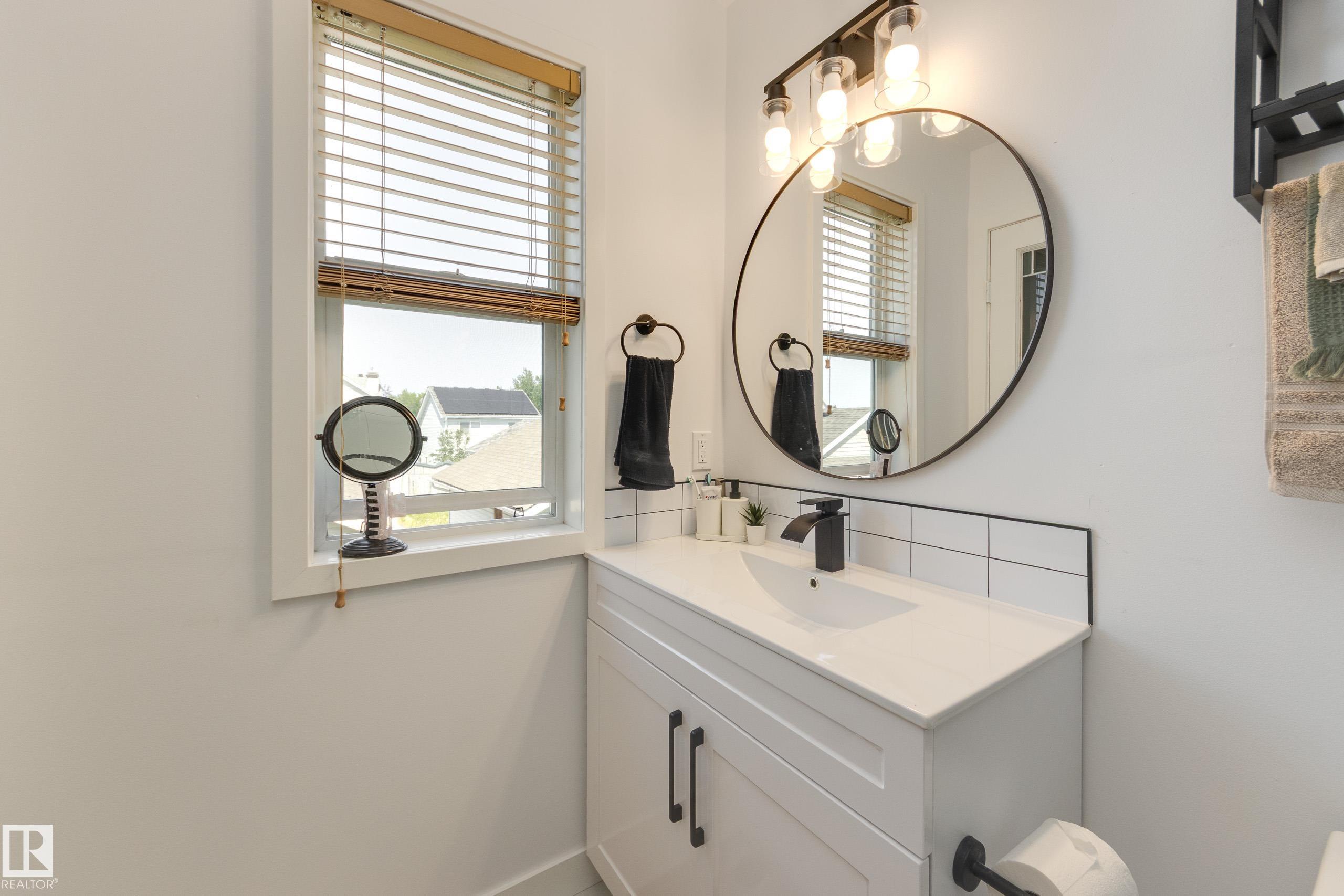 Photo 28 at 7904 13 Avenue SW, Summerside, Edmonton