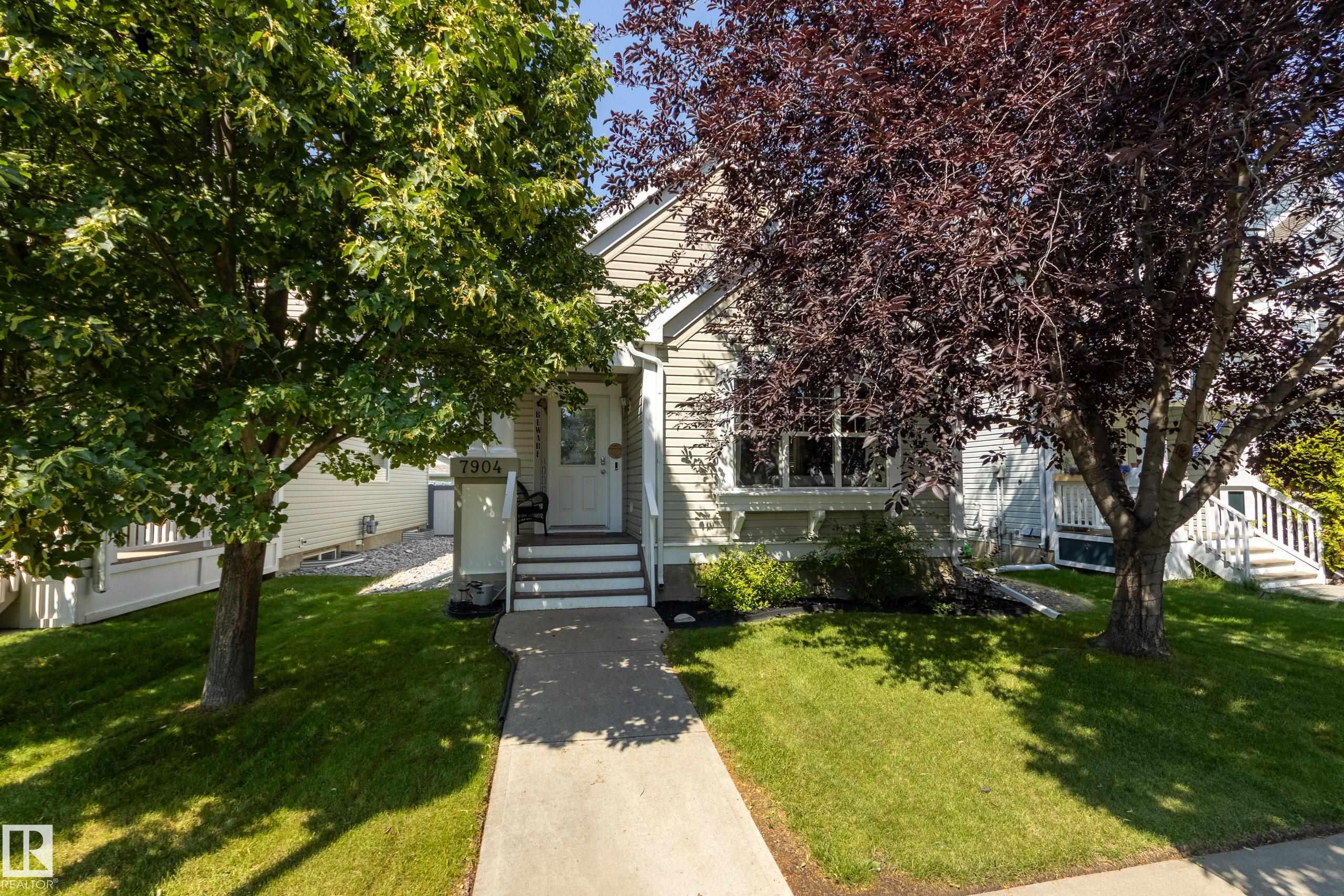 7904 13 Avenue SW, Summerside, Edmonton