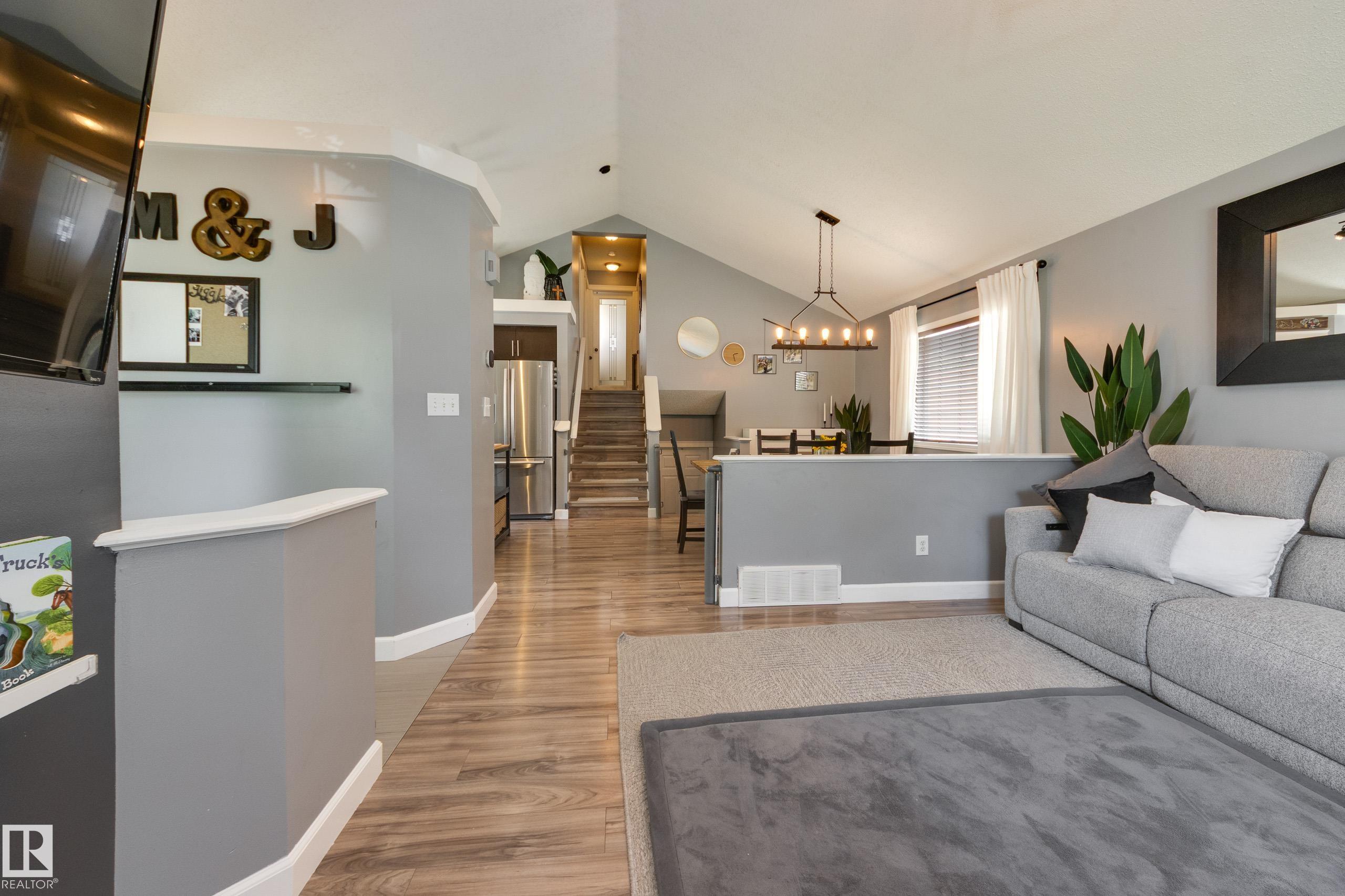 Photo 10 at 7904 13 Avenue SW, Summerside, Edmonton